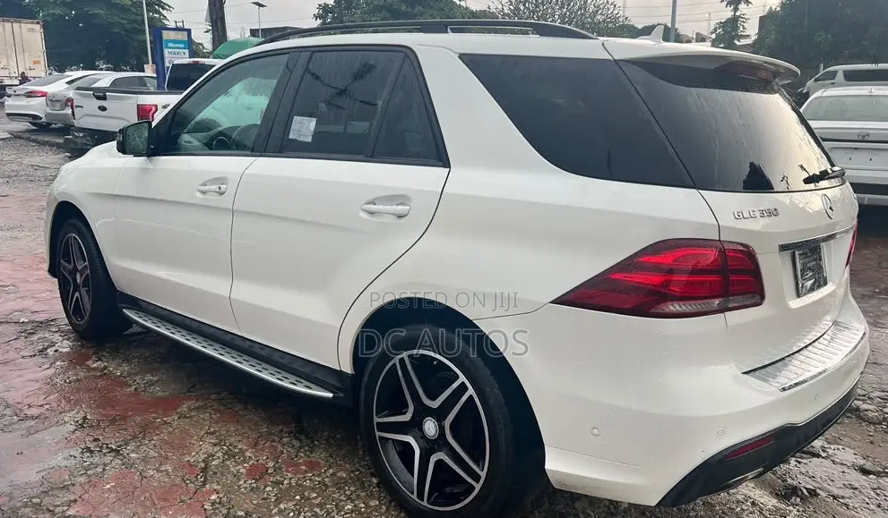 Mercedes-Benz GLE-Class 2017 White
