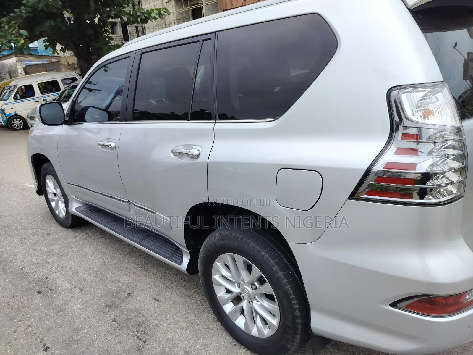 Lexus GX 2018 Silver