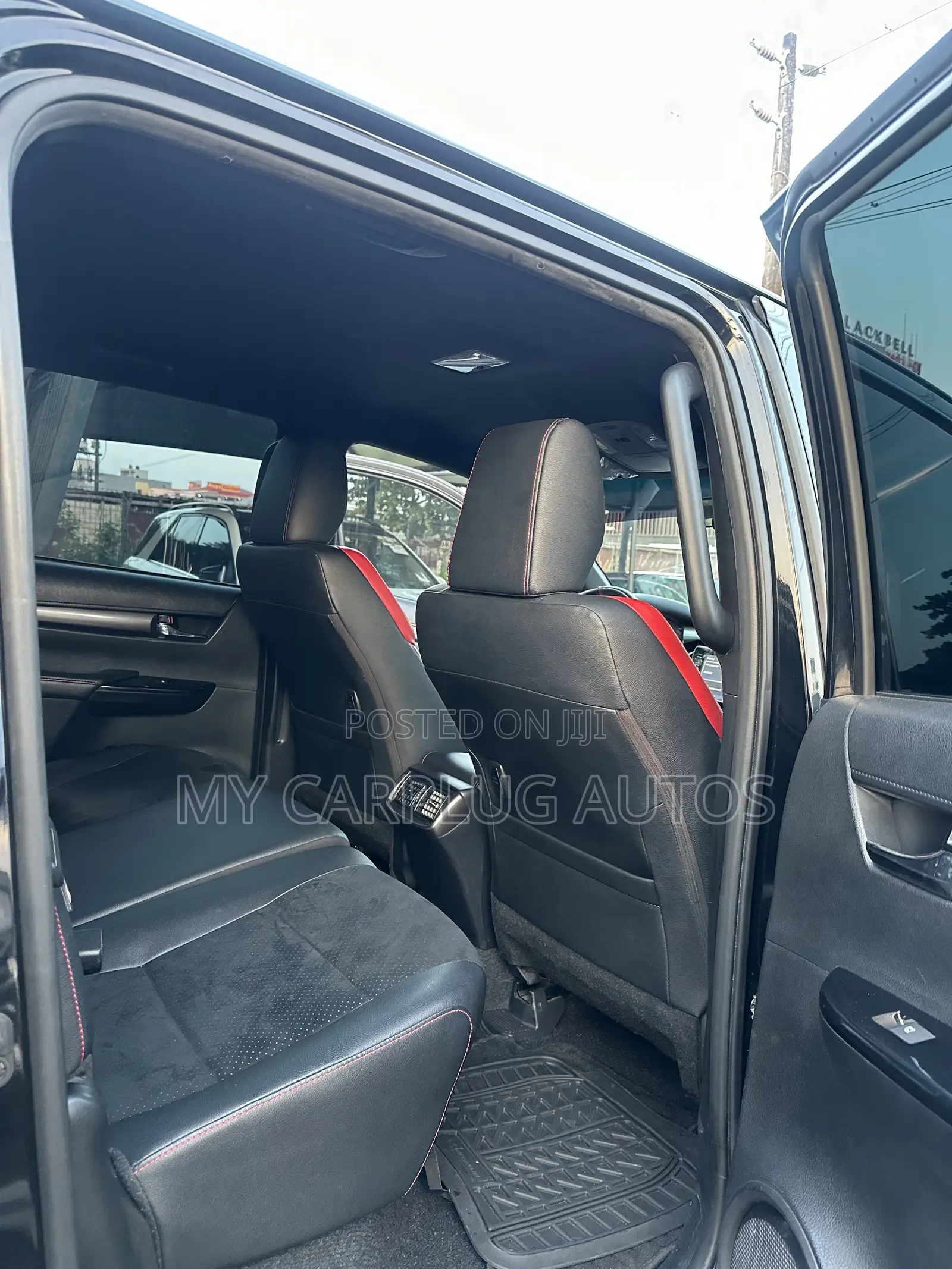 Toyota Hilux 2023 Black
