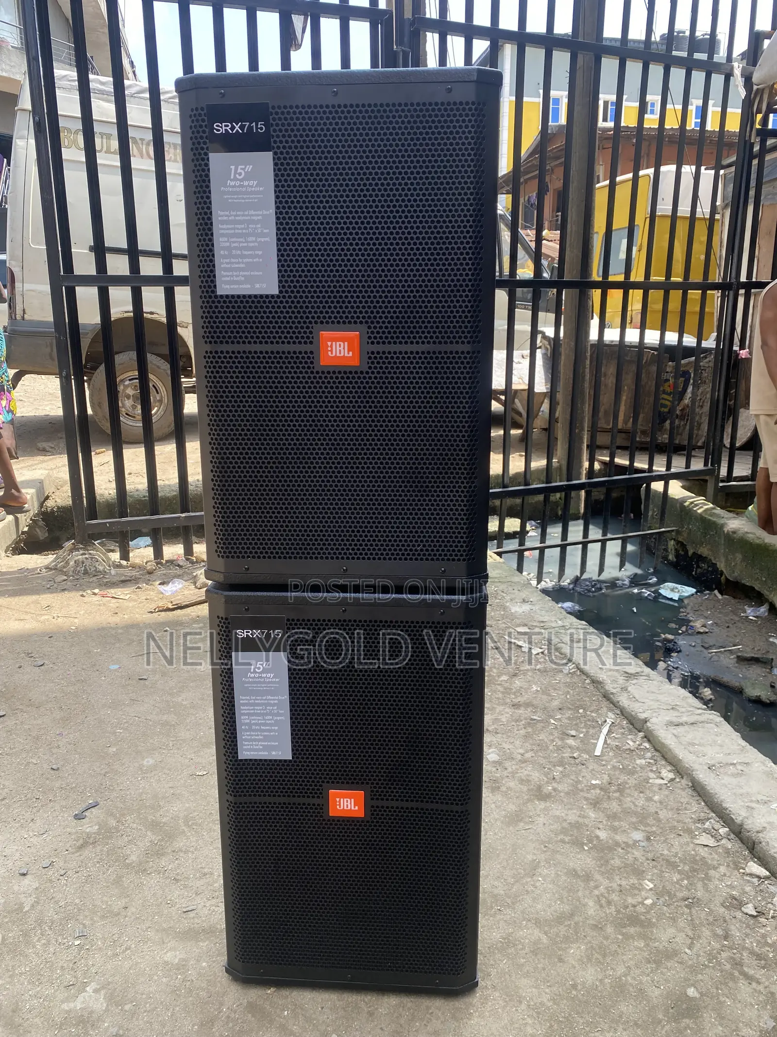 JBL Srx715