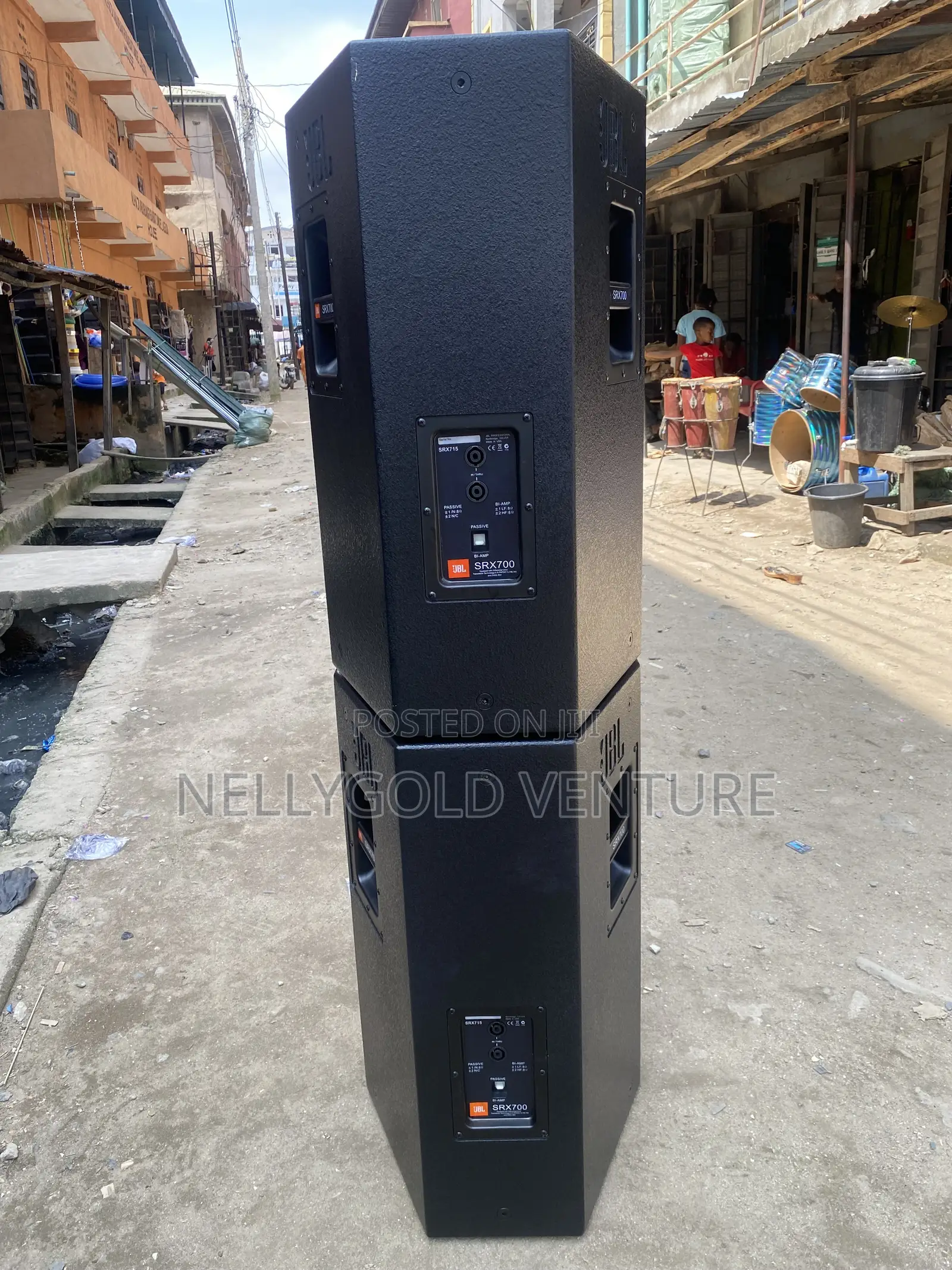 JBL Srx715