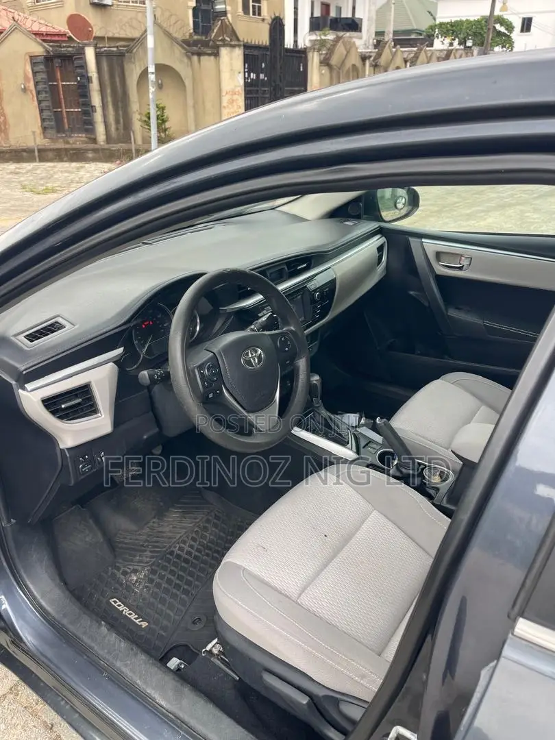 Toyota Corolla LE Eco 4dr Sedan (1.8L 4cyl CVT) 2014 Gray