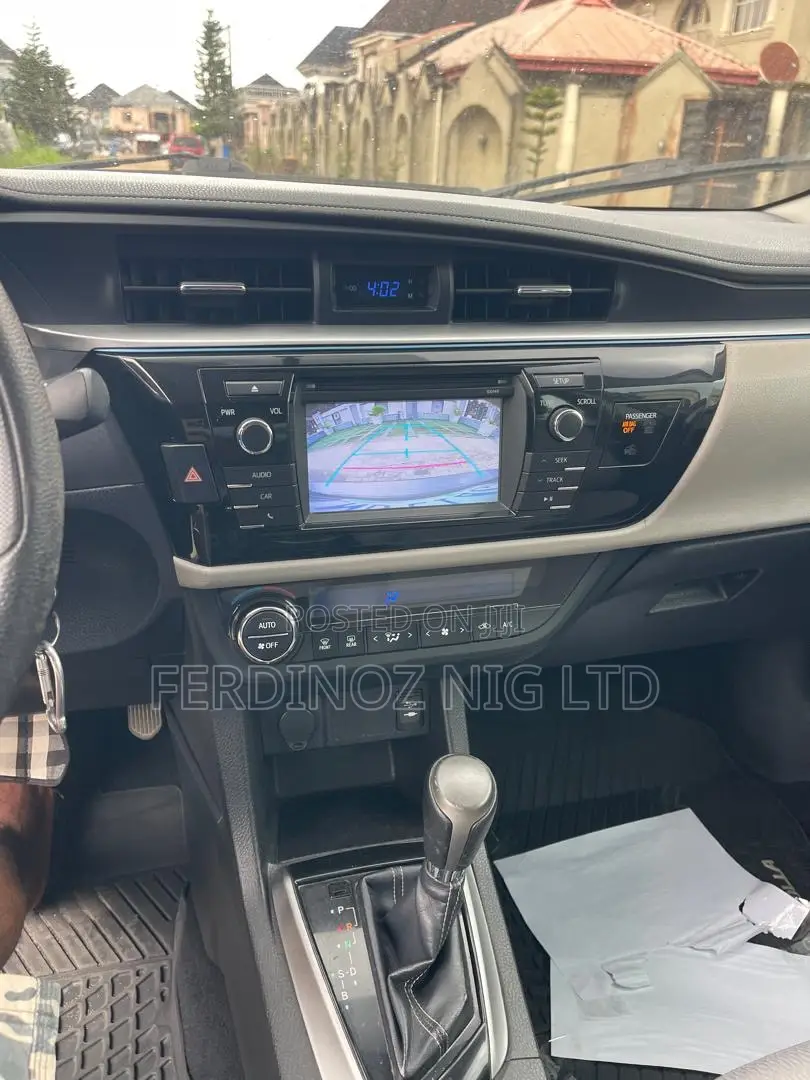 Toyota Corolla LE Eco 4dr Sedan (1.8L 4cyl CVT) 2014 Gray