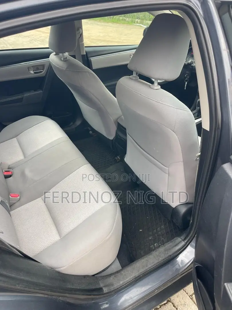 Toyota Corolla LE Eco 4dr Sedan (1.8L 4cyl CVT) 2014 Gray