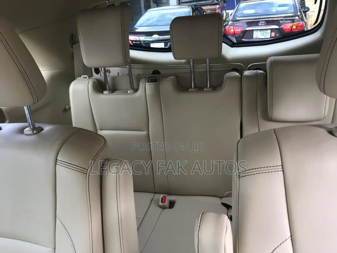 Toyota Highlander XLE 4dr SUV AWD (3.5L 6cyl 6A) 2015 Burgundy
