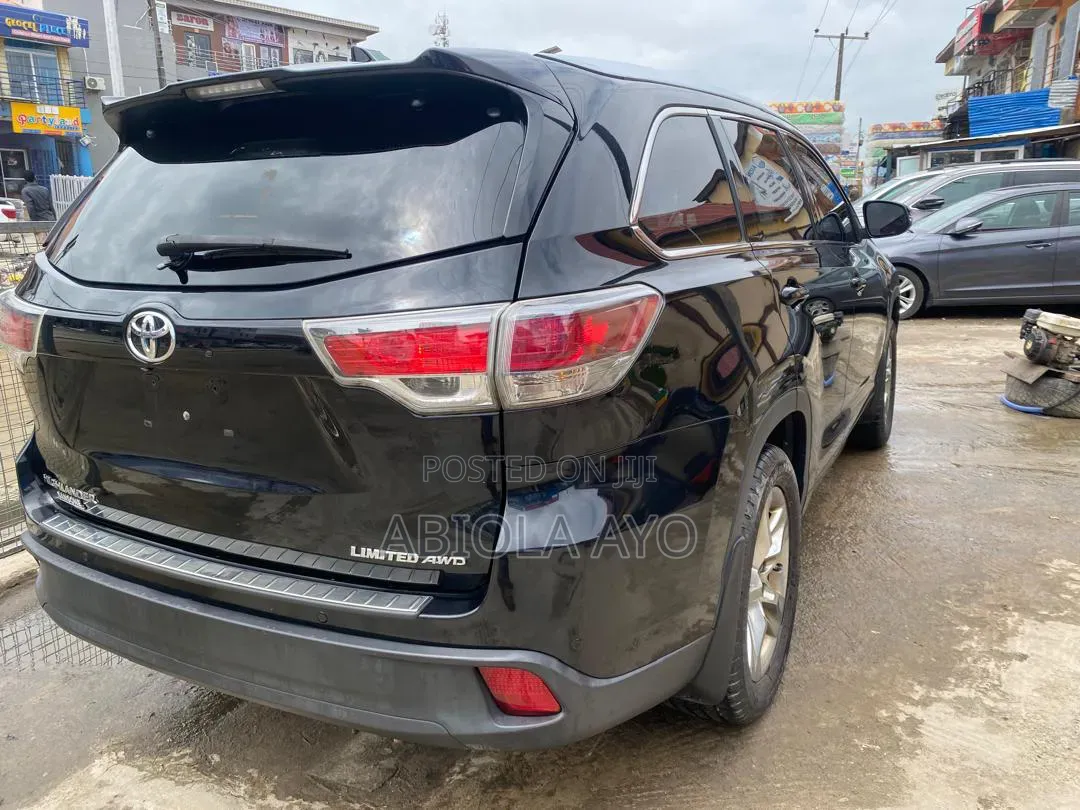 Toyota Highlander 2014 Black