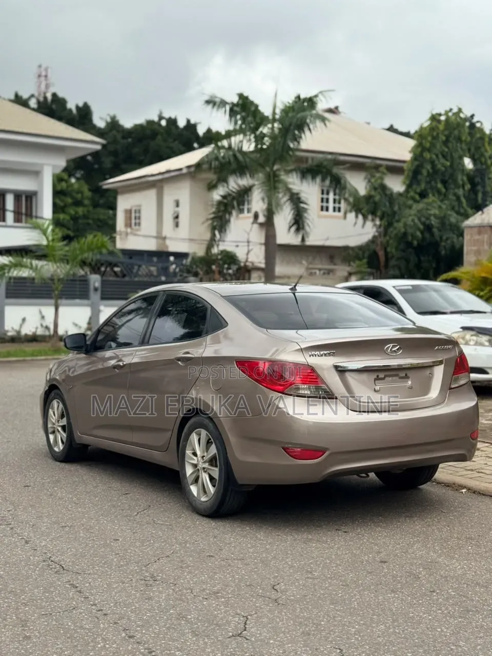 Hyundai Accent 2014