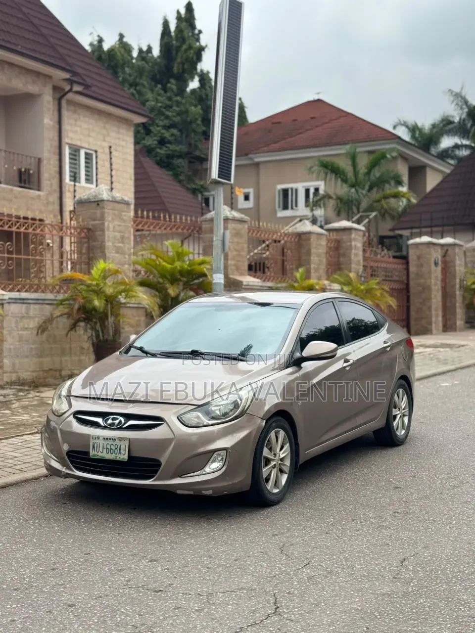 Hyundai Accent 2014