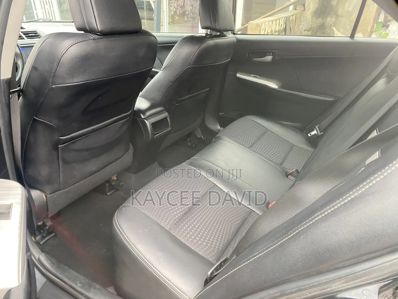 Toyota Camry SE 4dr Sedan (2.5L 4cyl 6A) 2013 Black