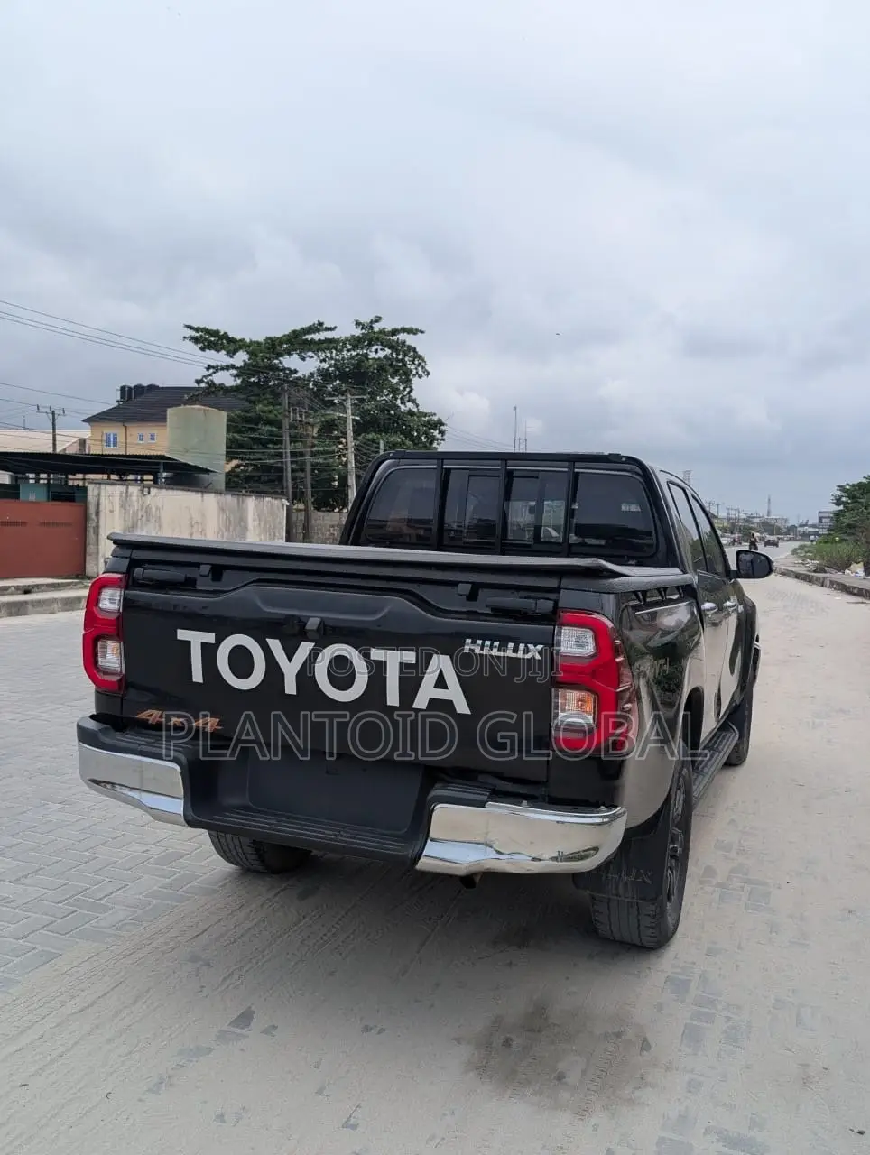 Toyota Hilux 2023 Black