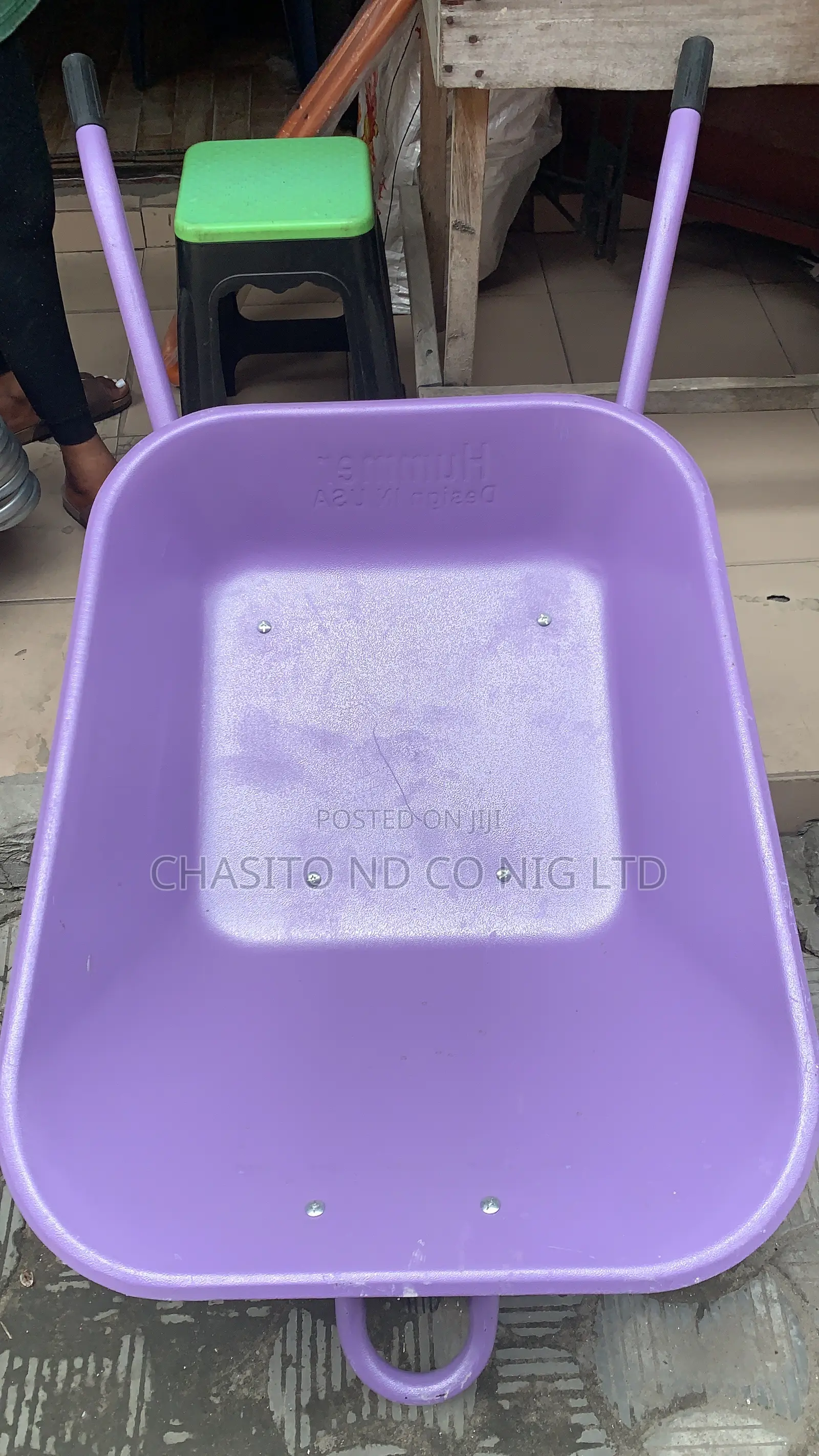 Heavy Duty Hummer Wheelbarrow