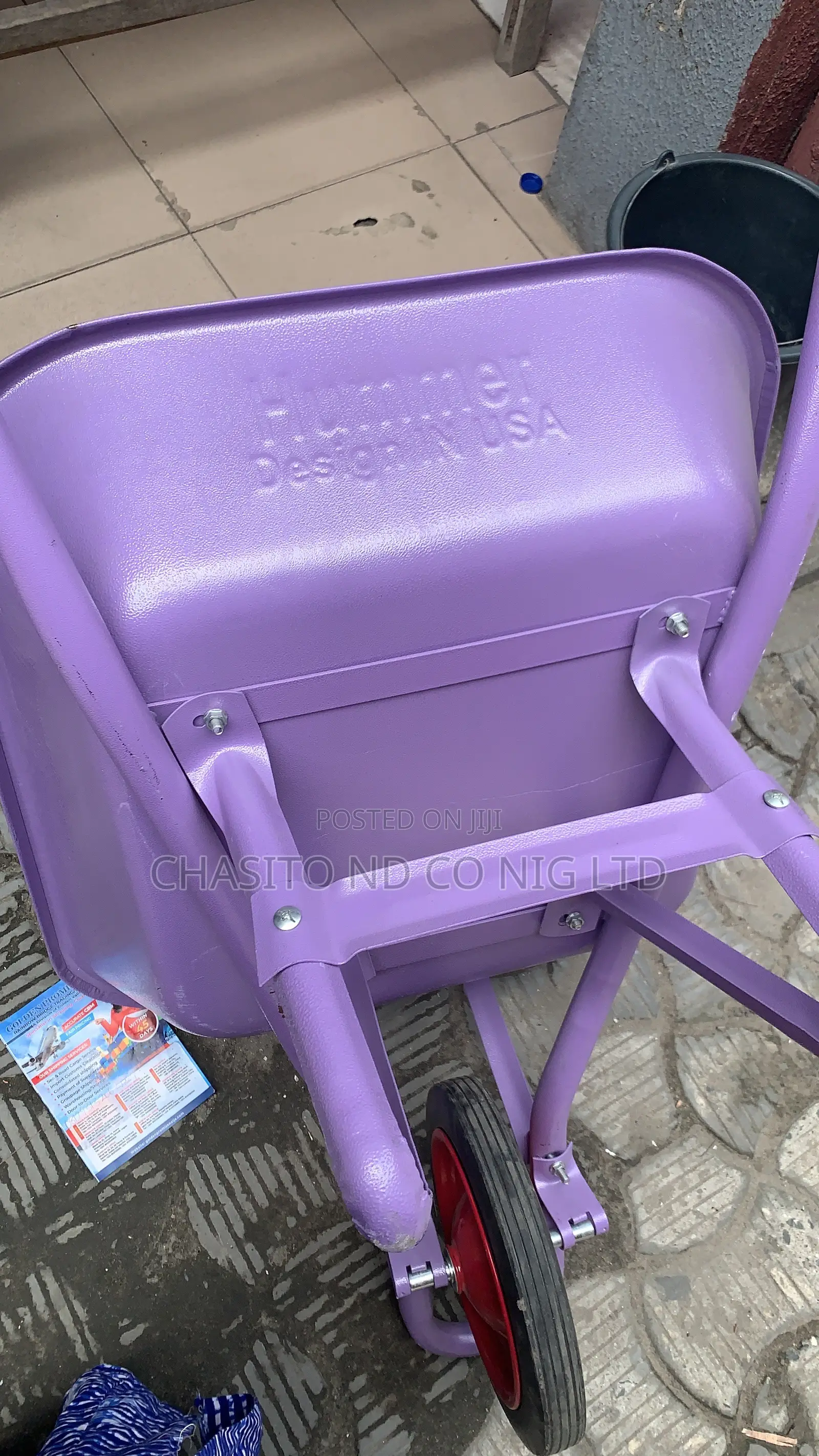 Heavy Duty Hummer Wheelbarrow
