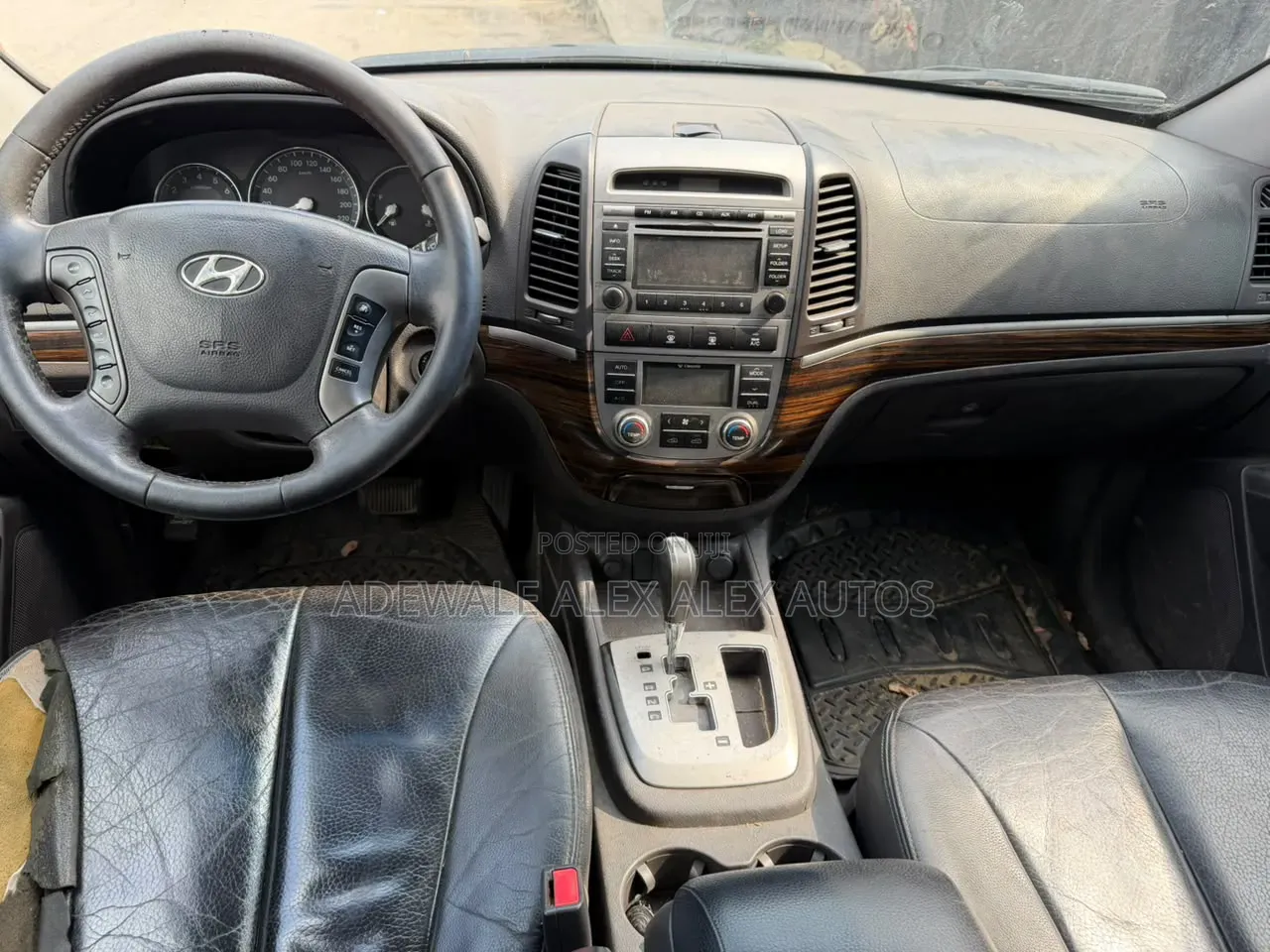 Hyundai Santa Fe 2012 Black