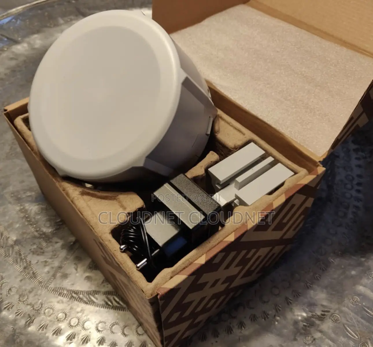 Mikrotik SXT LTE 7 Kit. WiFi 7 Outdoor LTE CPE