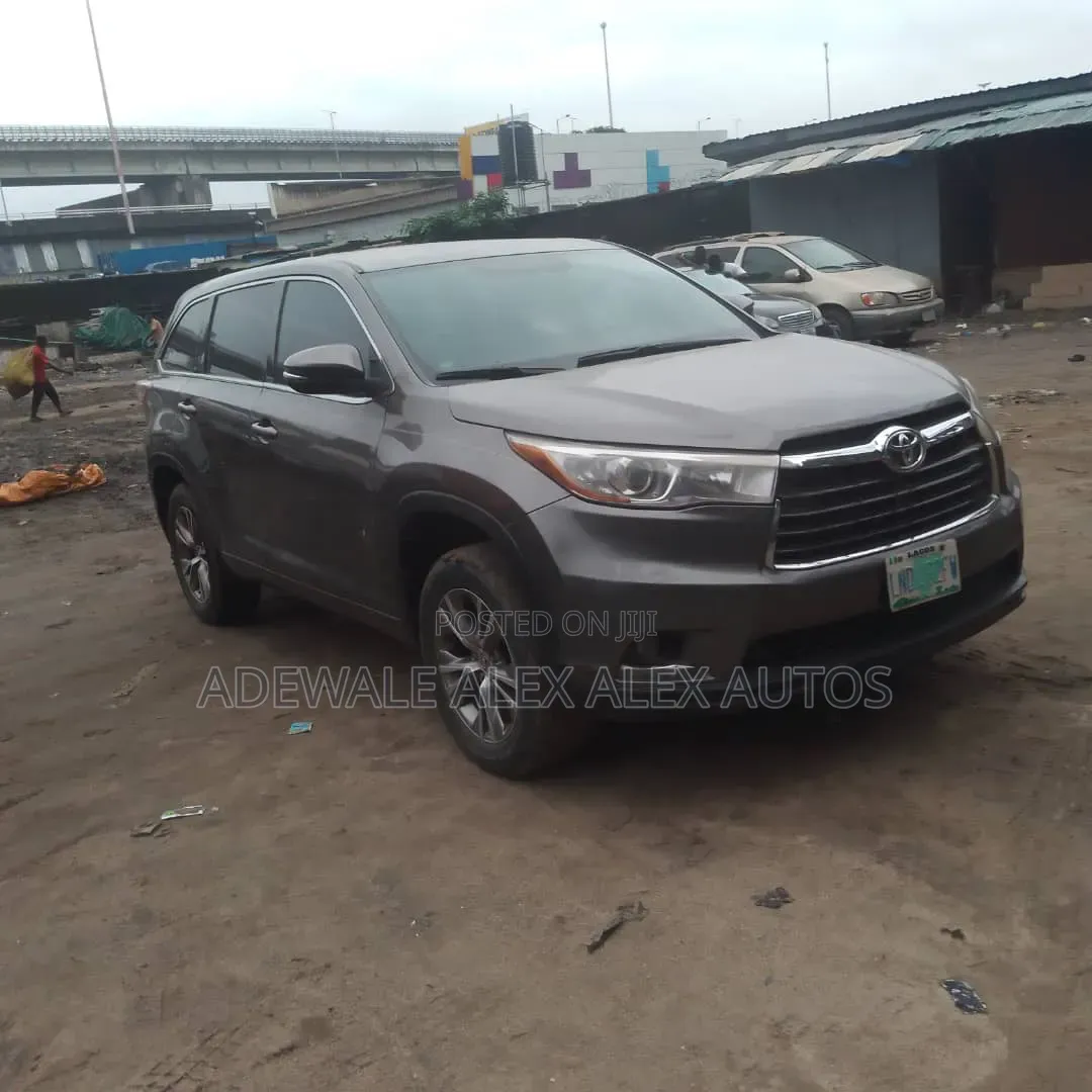 Toyota Highlander 2016 Gray