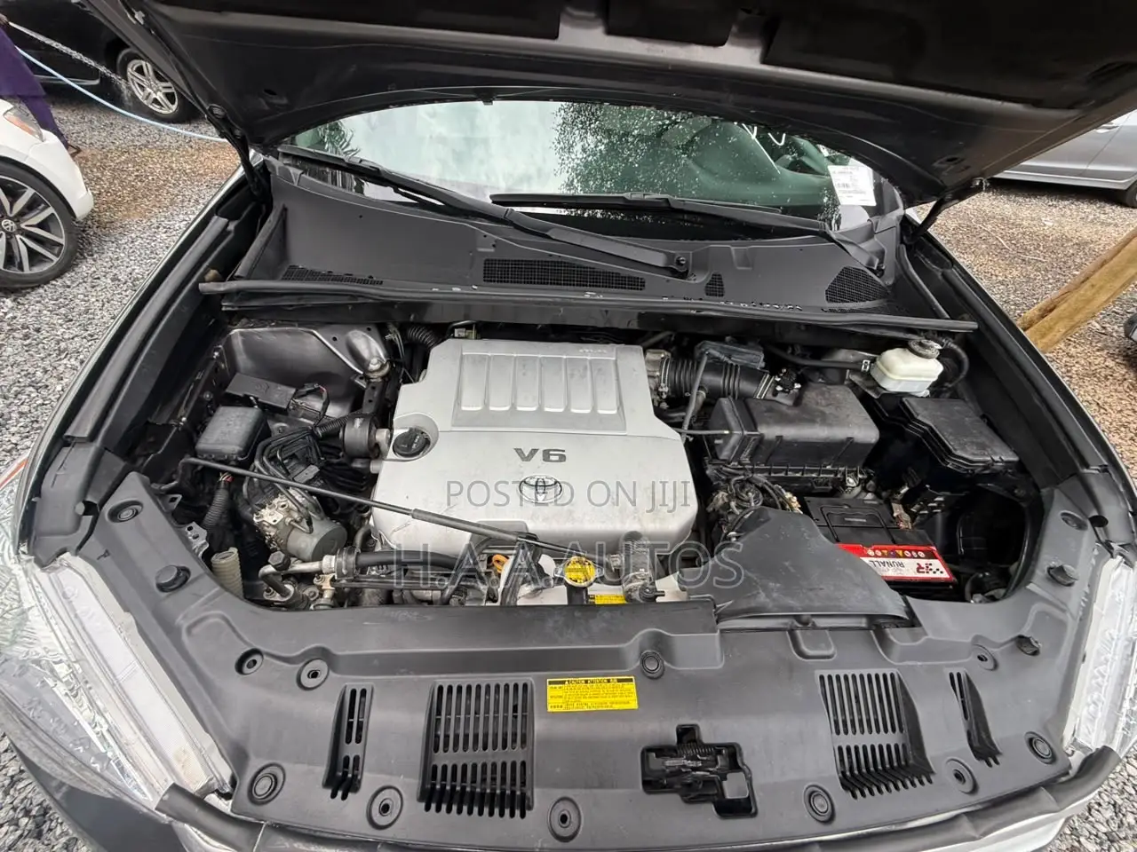 Toyota Highlander SE 2012 Gray
