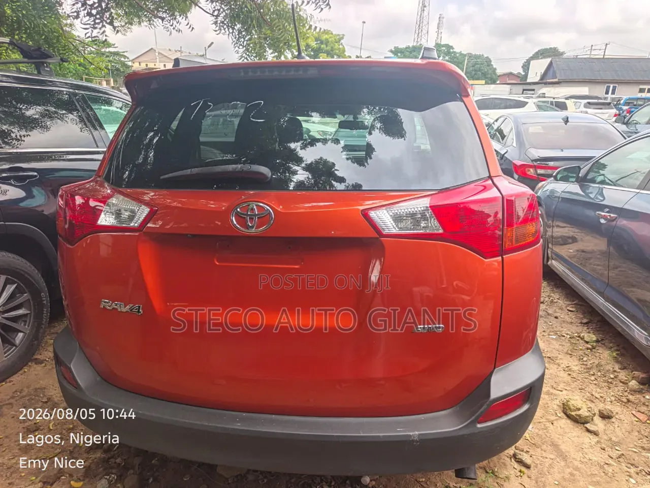 Toyota RAV4 2015 Red