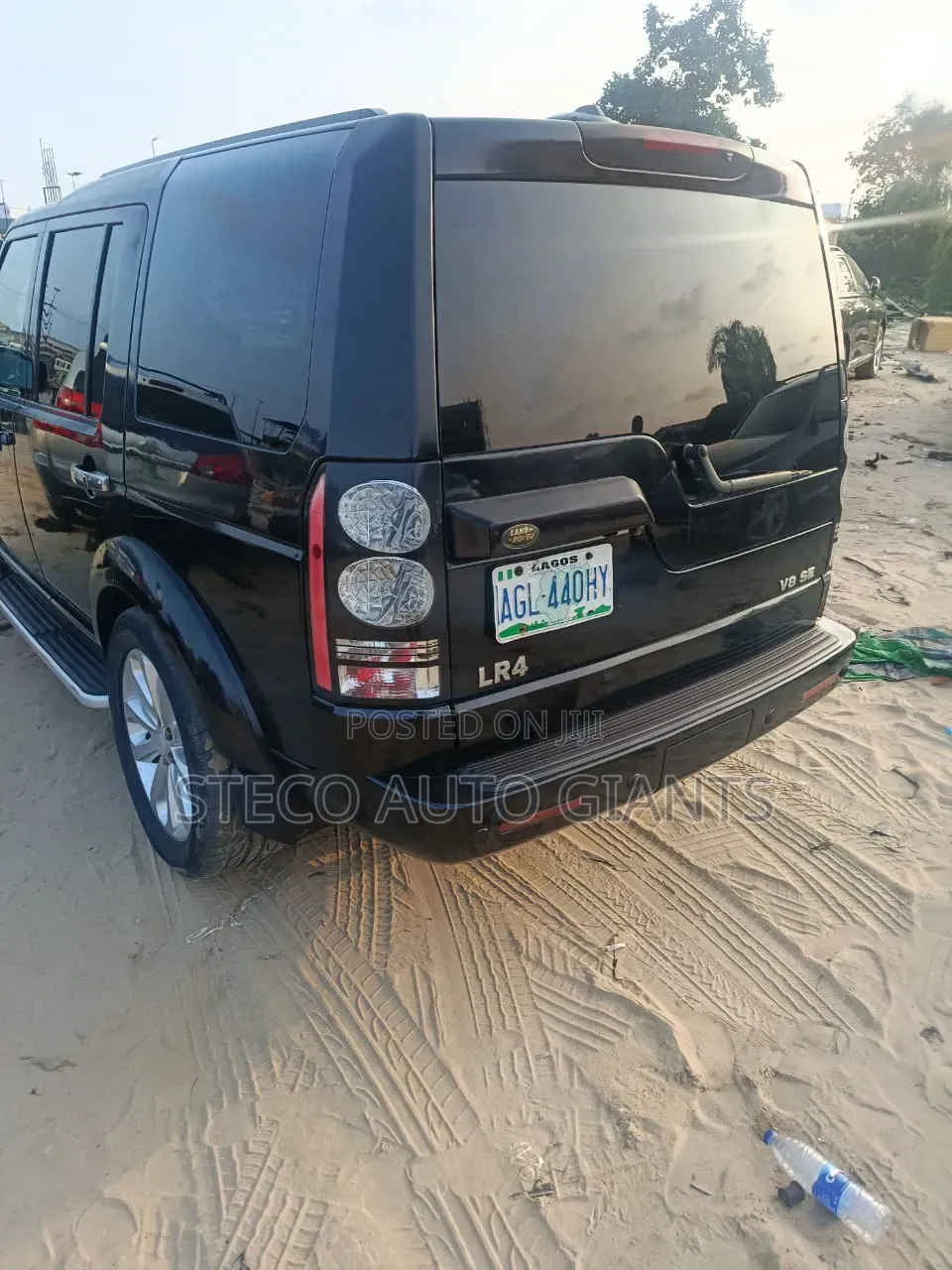Car 2006 Black