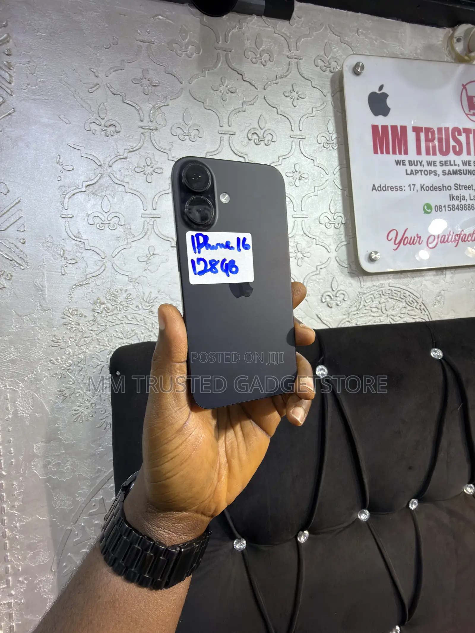 Apple iPhone 16 128 GB Black