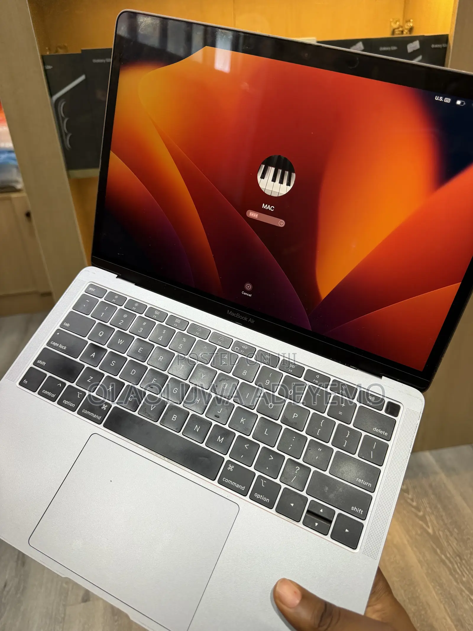 Laptop Apple MacBook Air 2018 8GB Intel Core i5 SSD 128GB