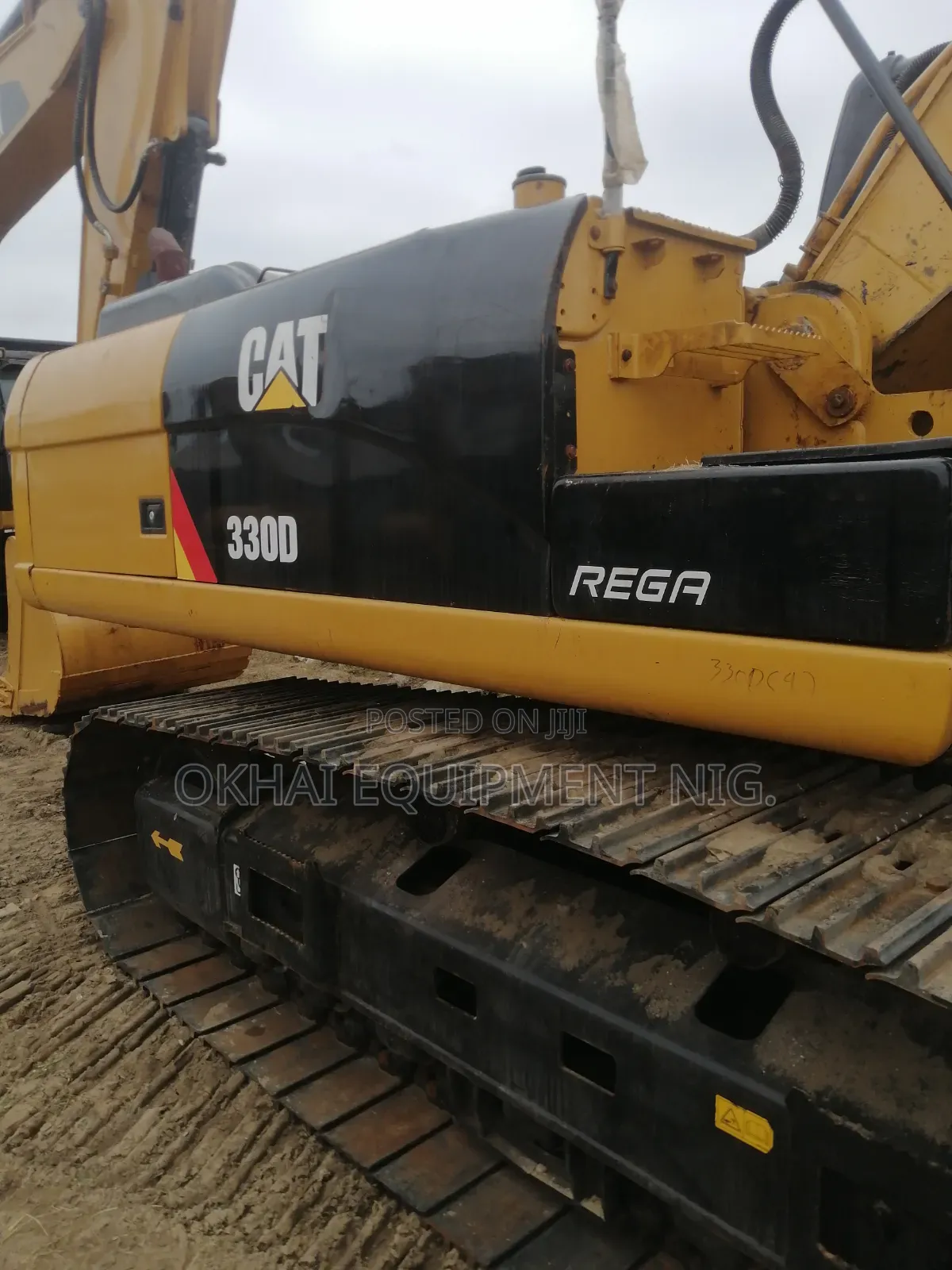 CAT EXCAVATOR 330DL (Almost as Good as New)