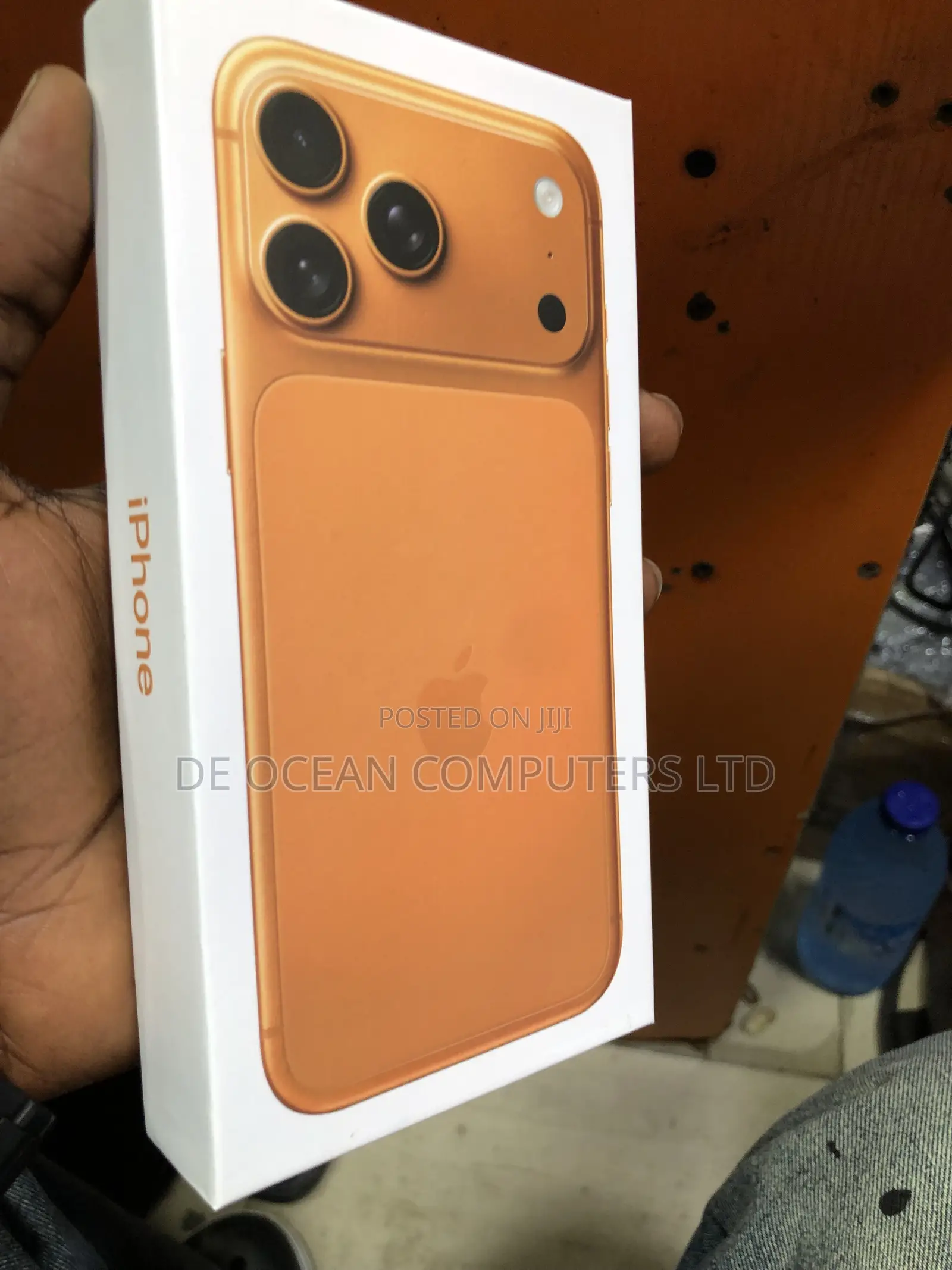 New Mobile Phone 1 TB Orange