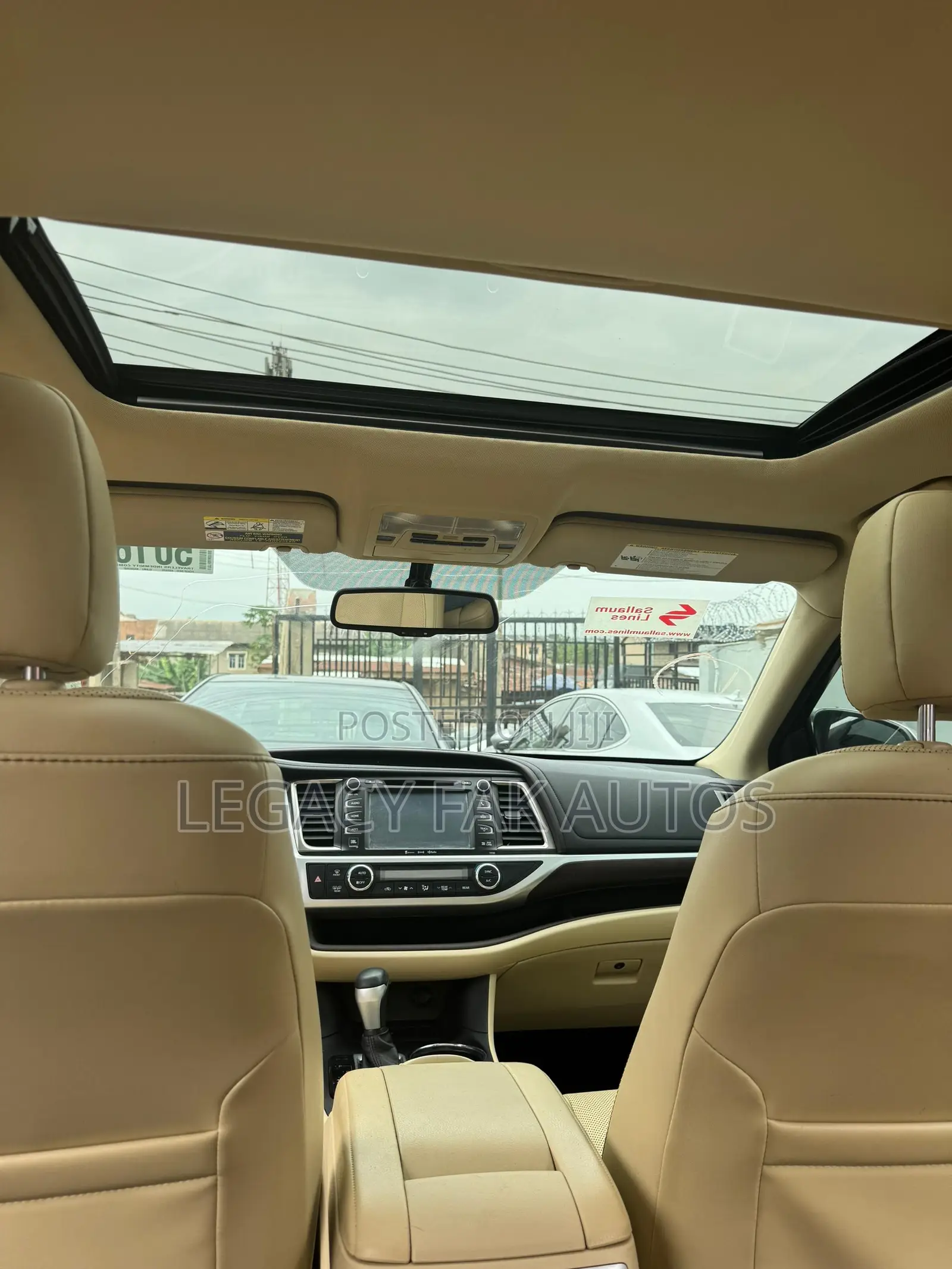 Toyota Highlander Limited V6 4x4 (3.5L 6cyl 6A) 2016 Gold