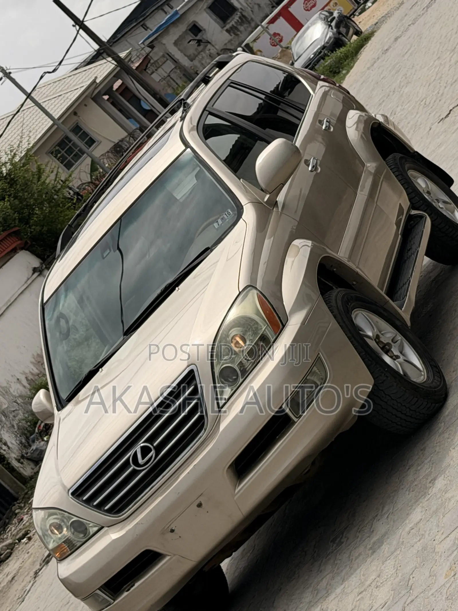 Lexus GX 470 2004 Gold
