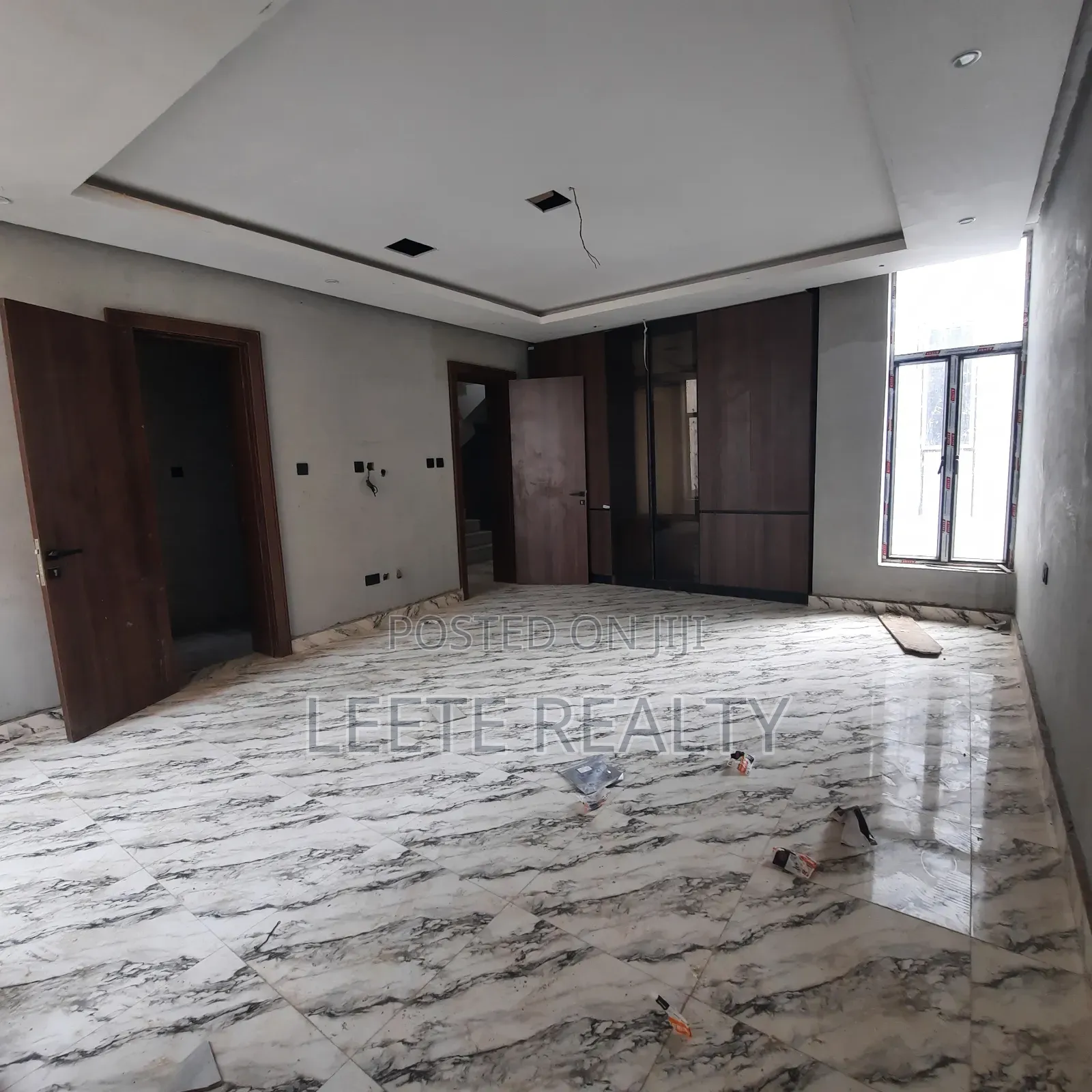 5bdrm Duplex in Wuye for sale
