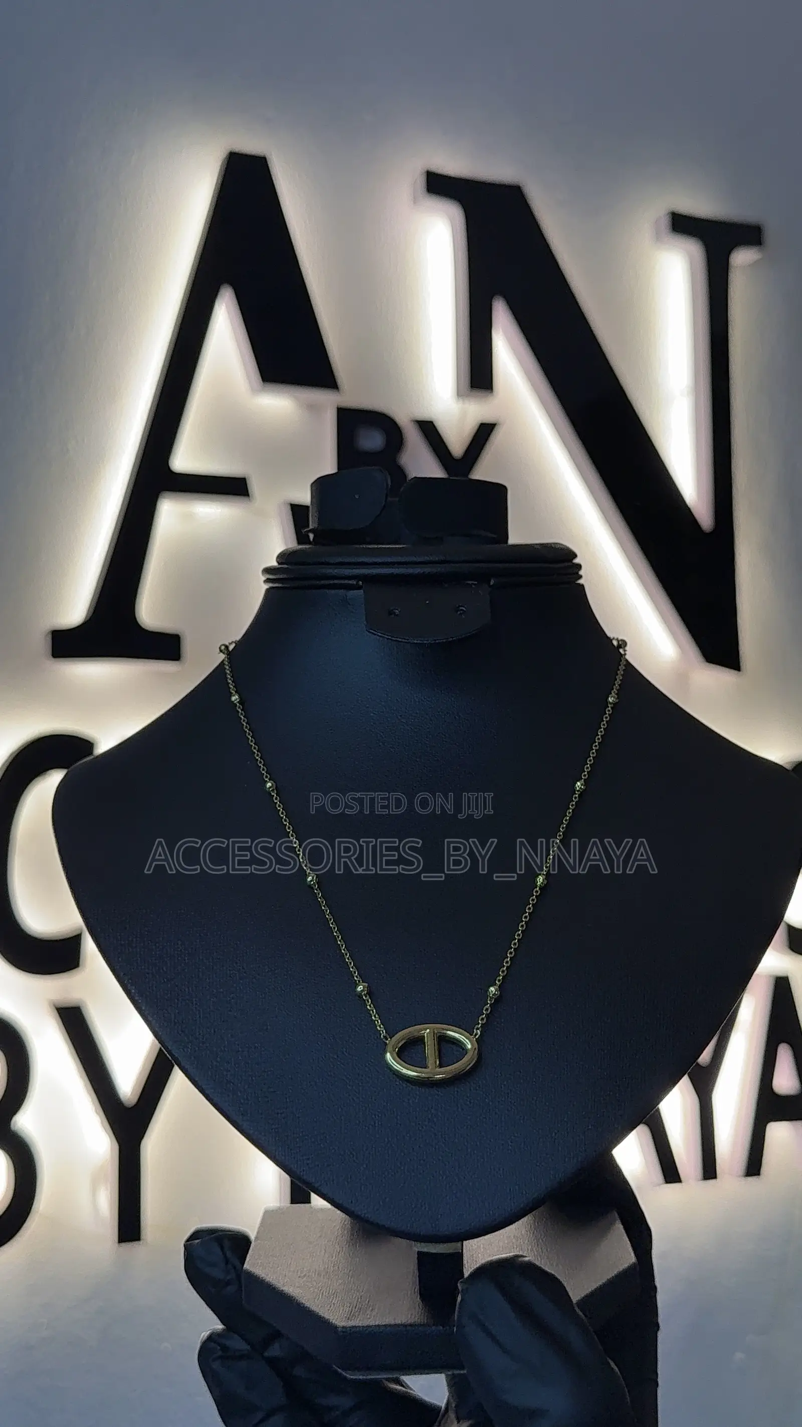 Gold CD Oval Pendant Necklace - Beaded Chain