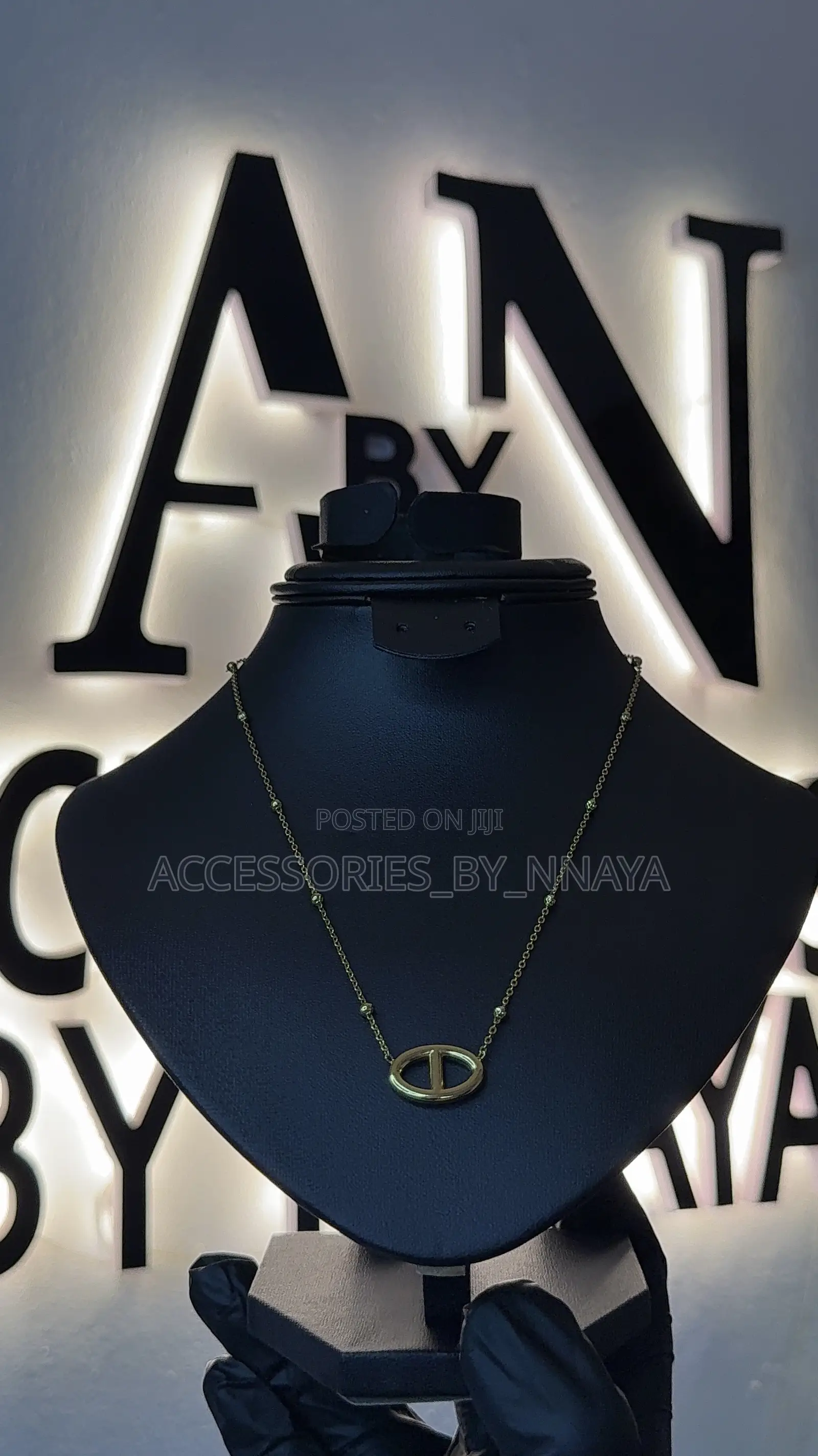 Gold CD Oval Pendant Necklace - Beaded Chain