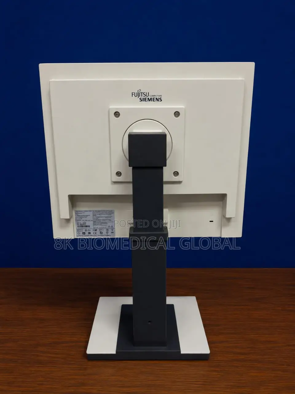 Fujitsu Siemens ScenicView B-Line LCD Monitor