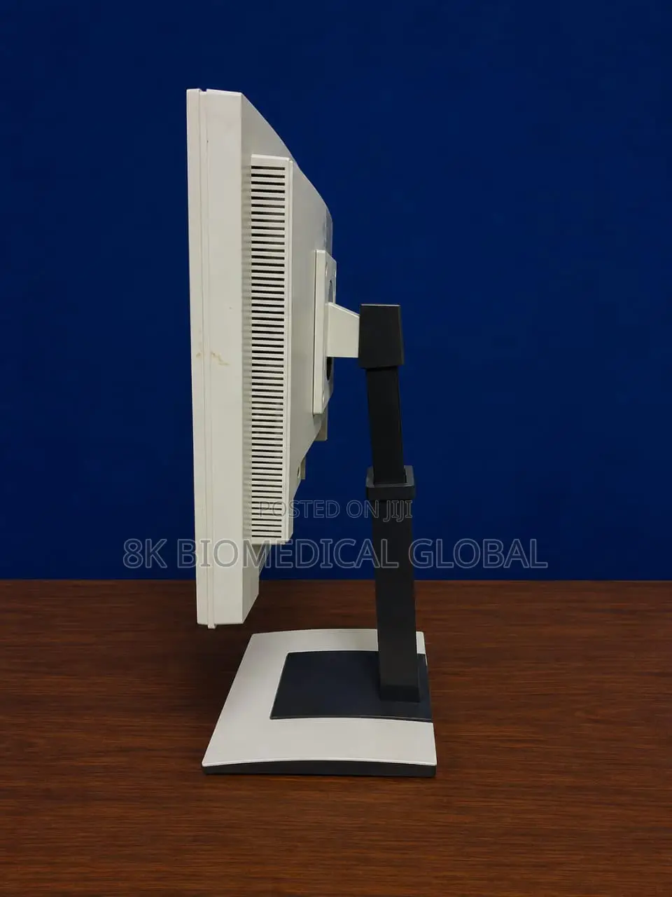 Fujitsu Siemens ScenicView B-Line LCD Monitor