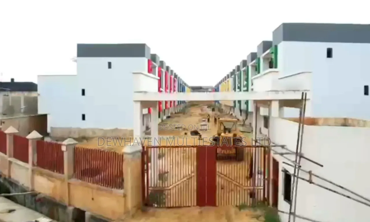 4bdrm Duplex in Mangrove Estate, Ogudu GRA for sale