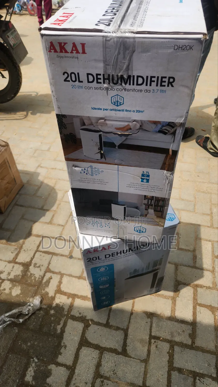 AKAI 20L Dehumidifier DH20k