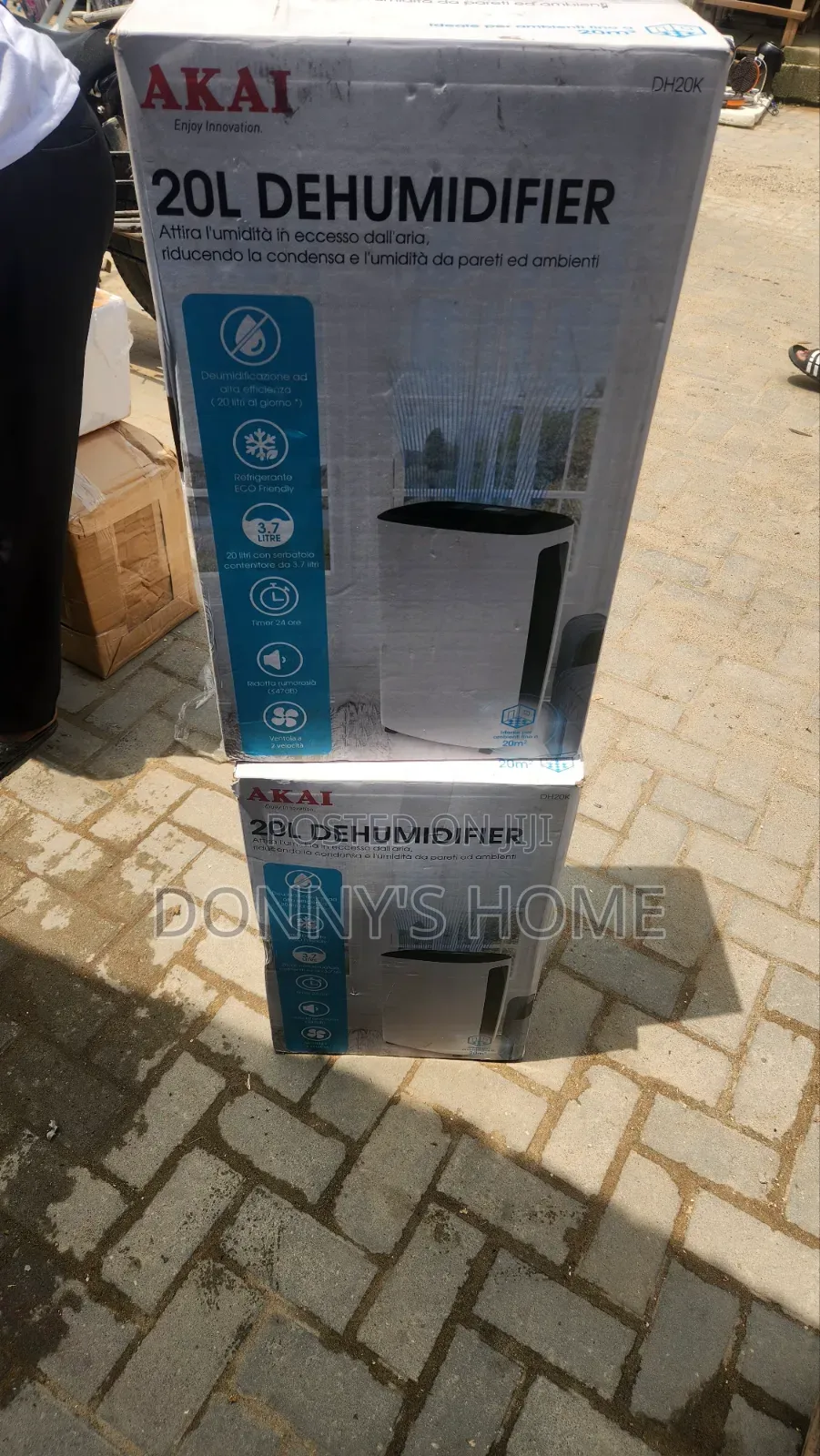 AKAI 20L Dehumidifier DH20k