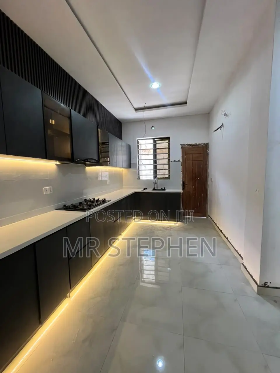 4bdrm Duplex in Lekki Phase 1 for sale