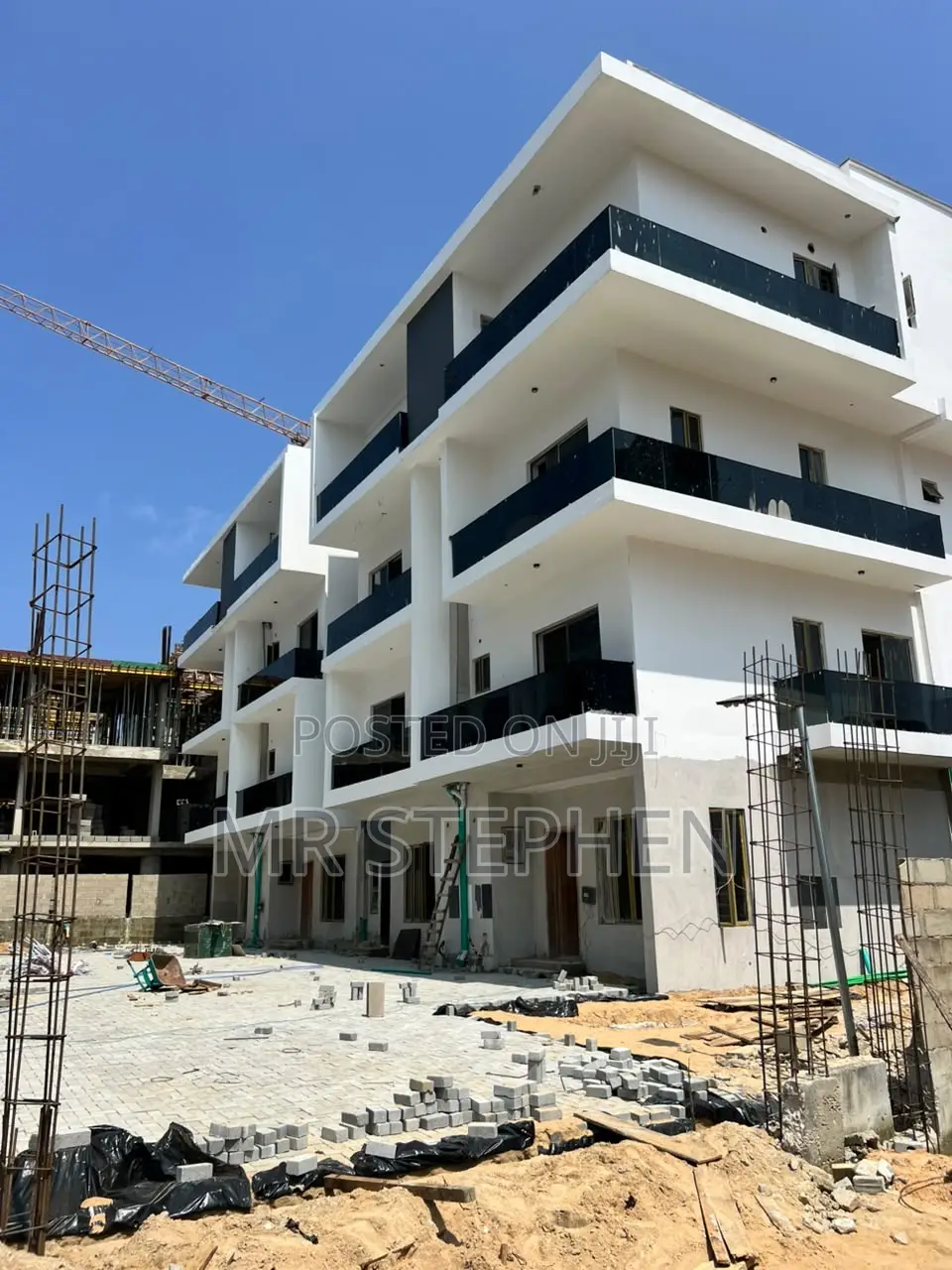 4bdrm Duplex in Lekki Phase 1 for sale