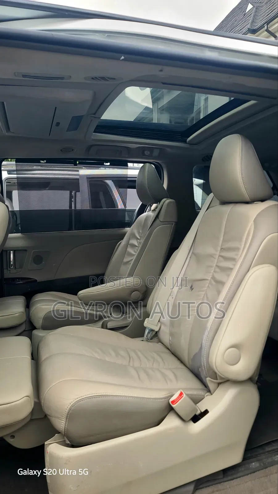 Toyota Sienna Limited 7 Passenger 2012 White