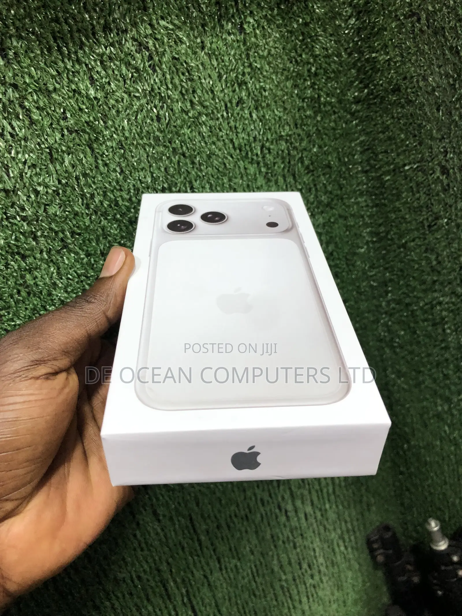 New Mobile Phone 1 TB Silver