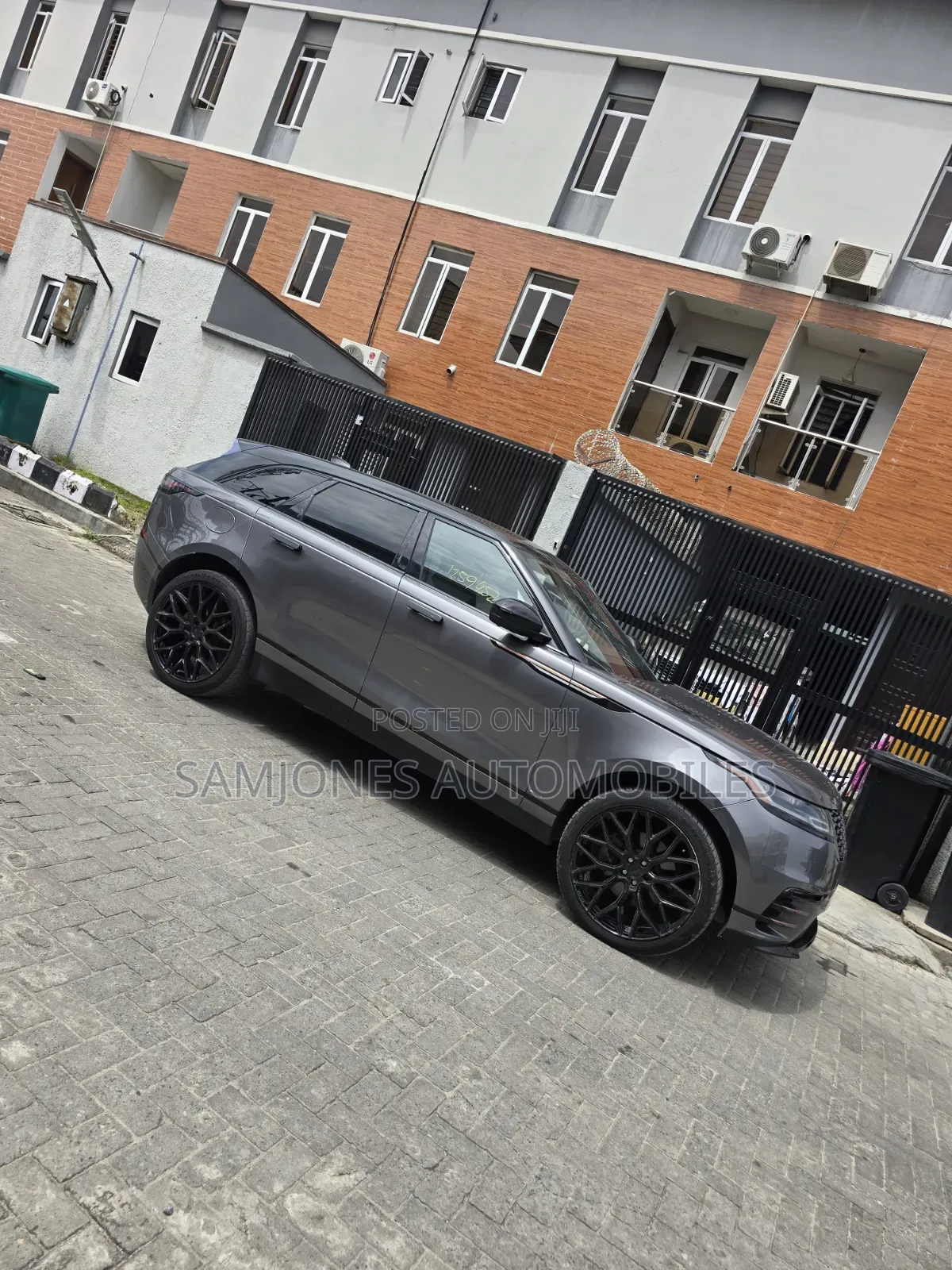Land Rover Range Rover Velar 2018 Gray