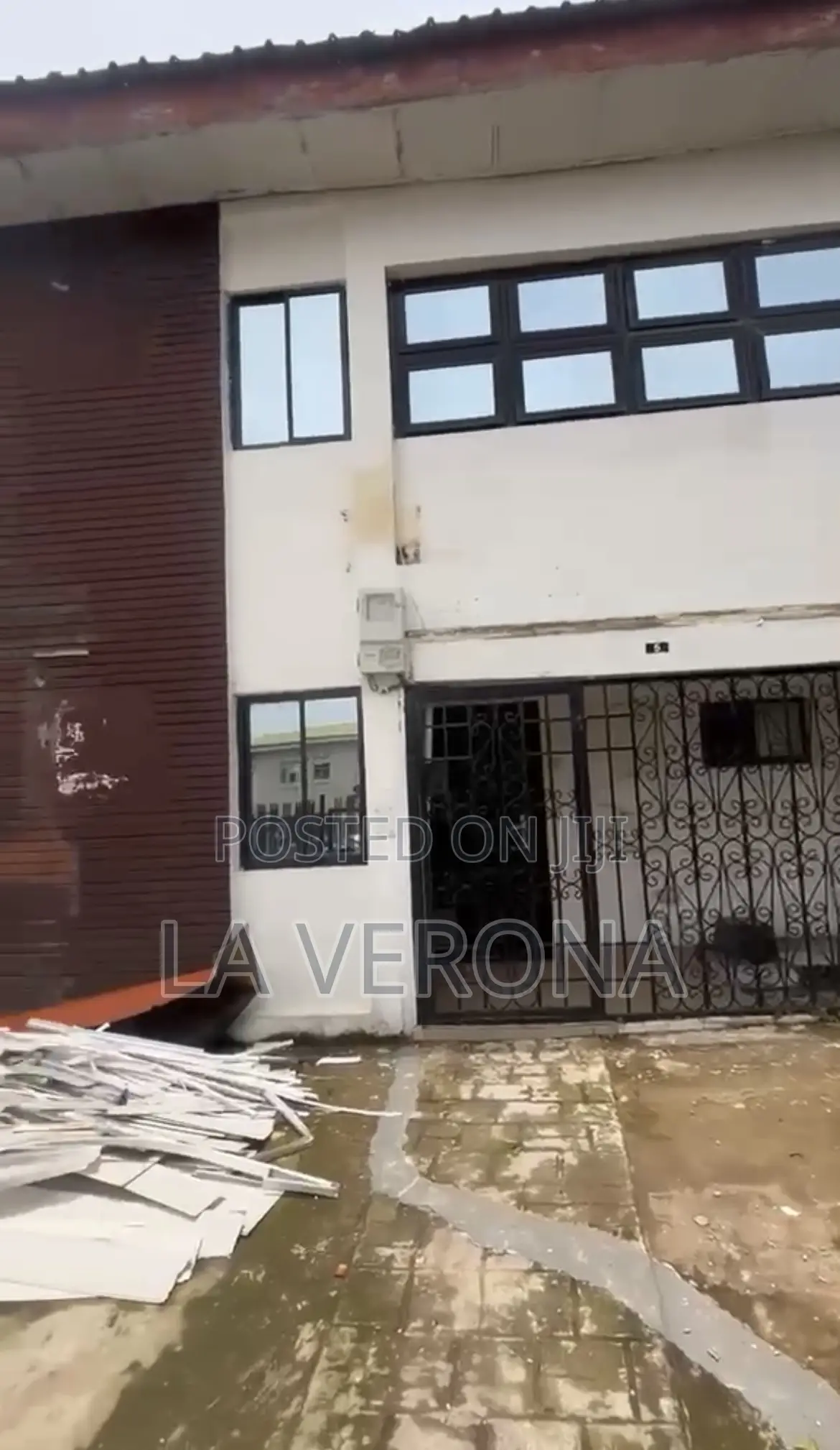 3bdrm Duplex in Garki for sale