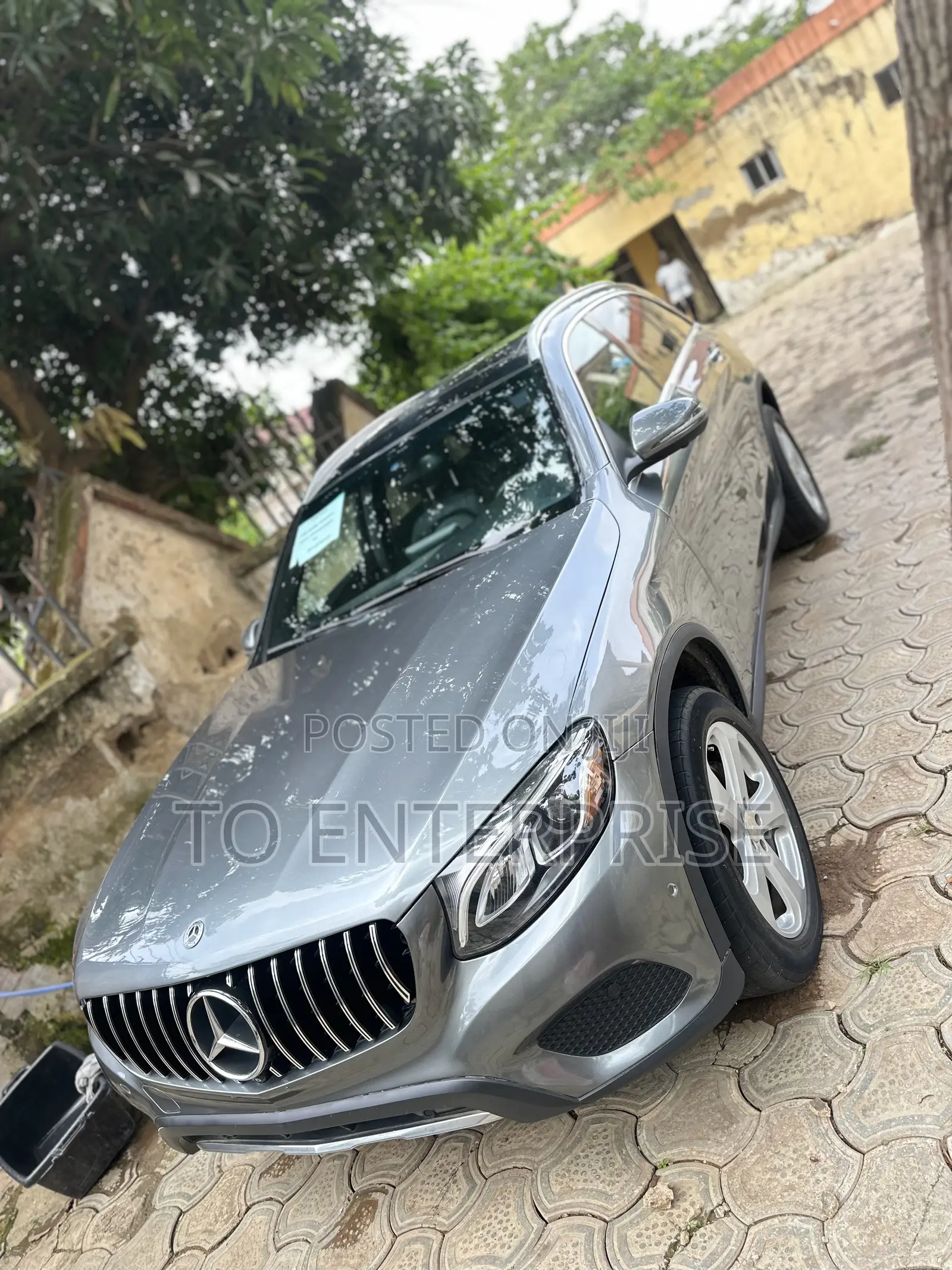 Mercedes-Benz GLC-Class 2018 Gray