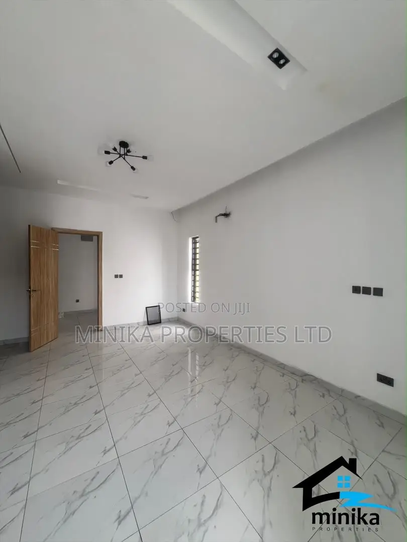 4bdrm Duplex in Orchid Estate, Ikota for sale