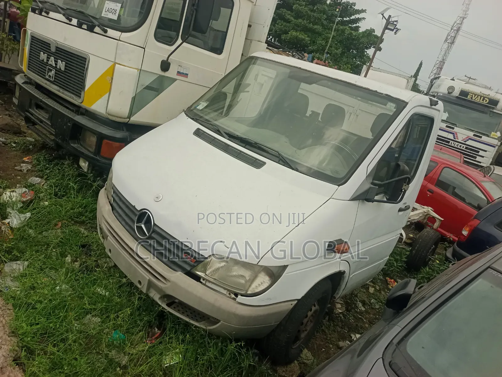 Mercedes Benz Sprinter Truck (Foreign Used)
