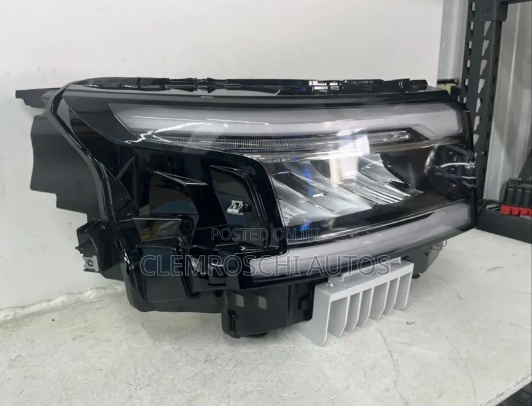 High Quality Certified Brand New Headlamp Nissan Frontier 2023/2025