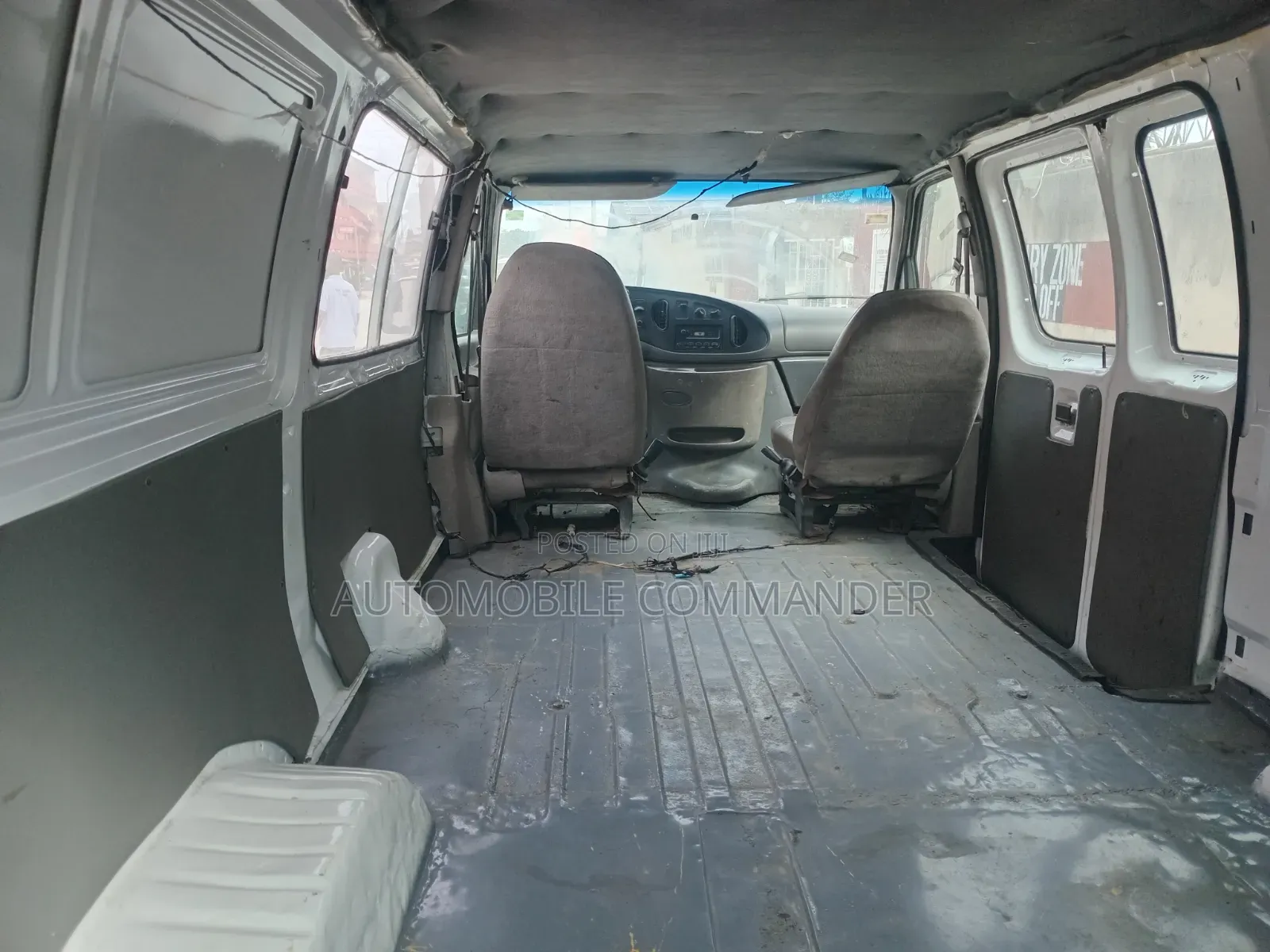 Ford E250 2008 White