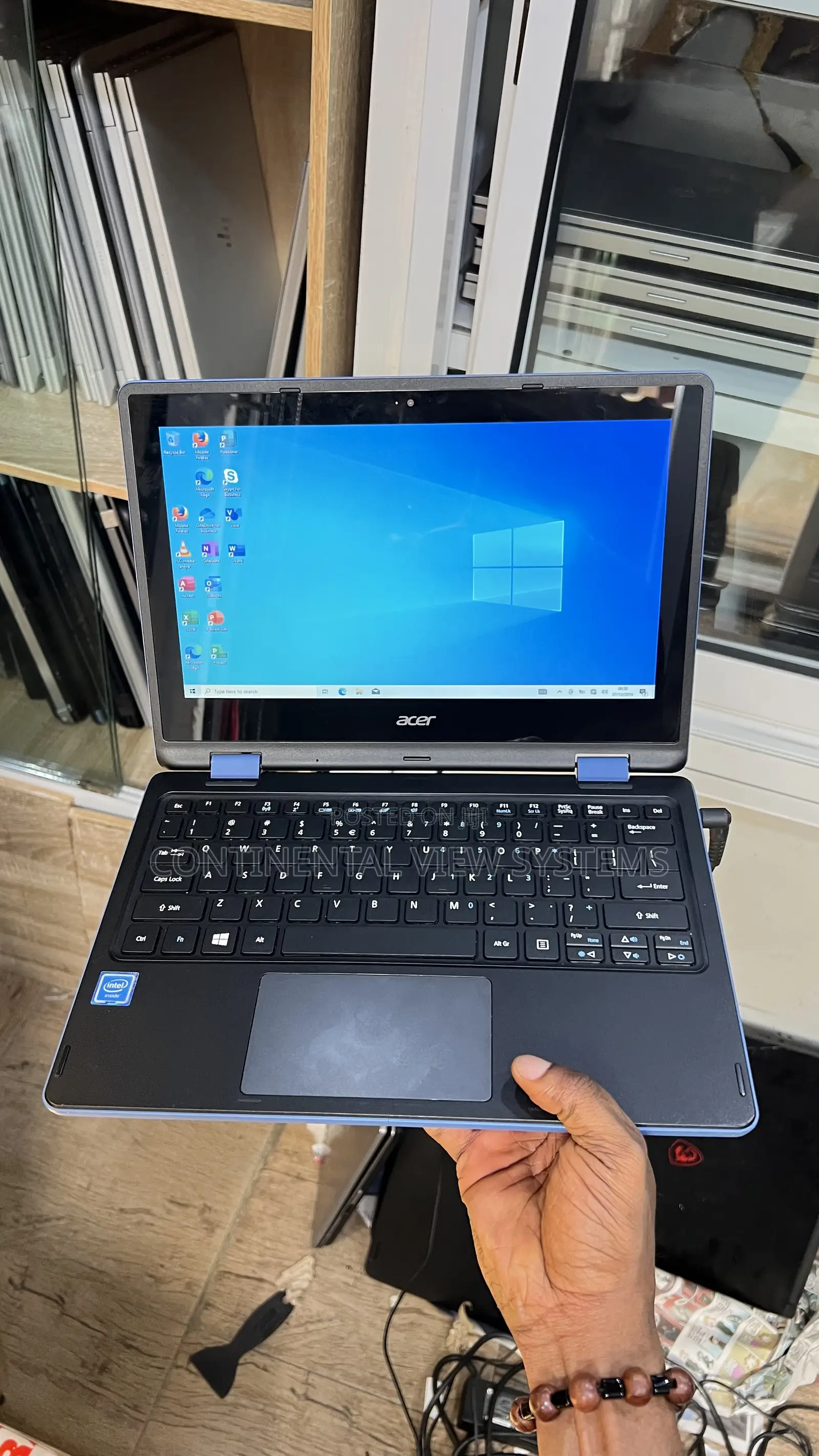Laptop Acer Aspire R3-131T 4GB Intel Celeron SSD 32GB