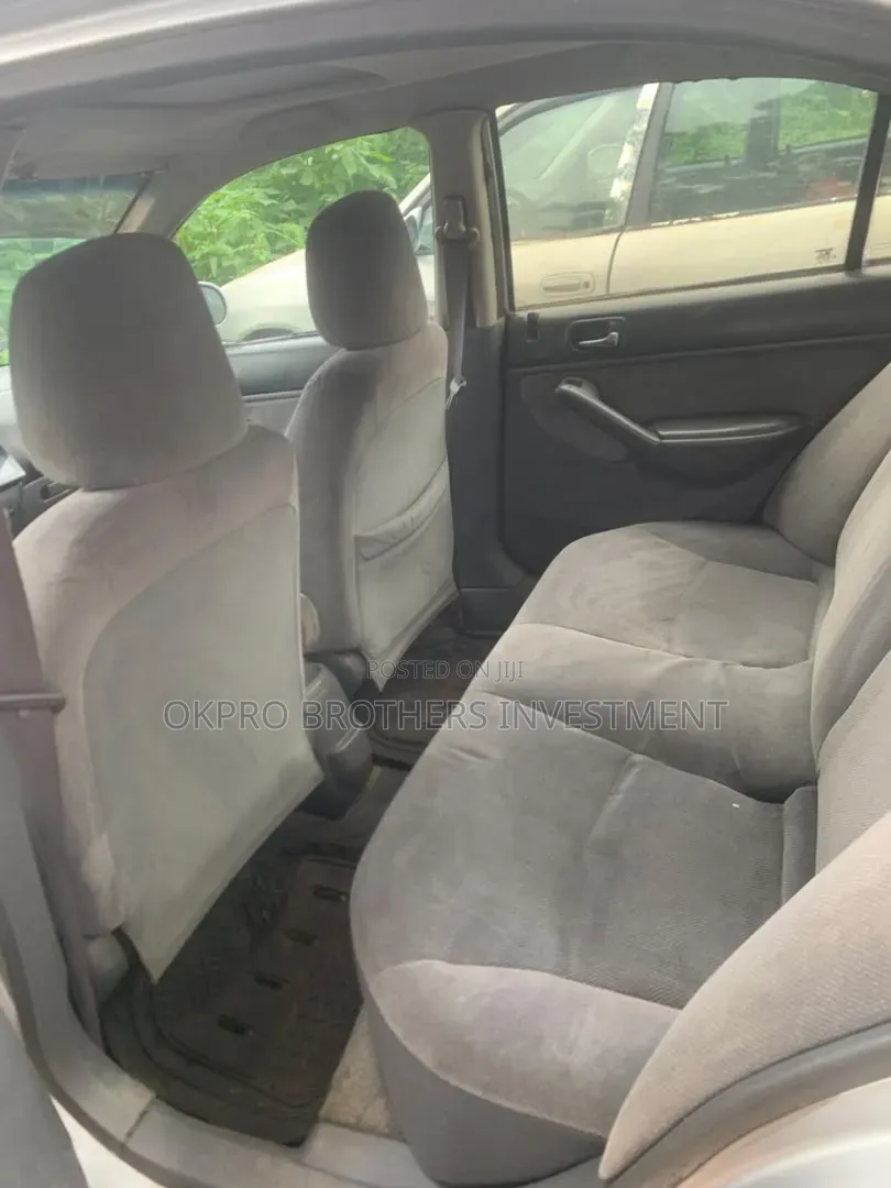 Honda Civic 2005 Silver
