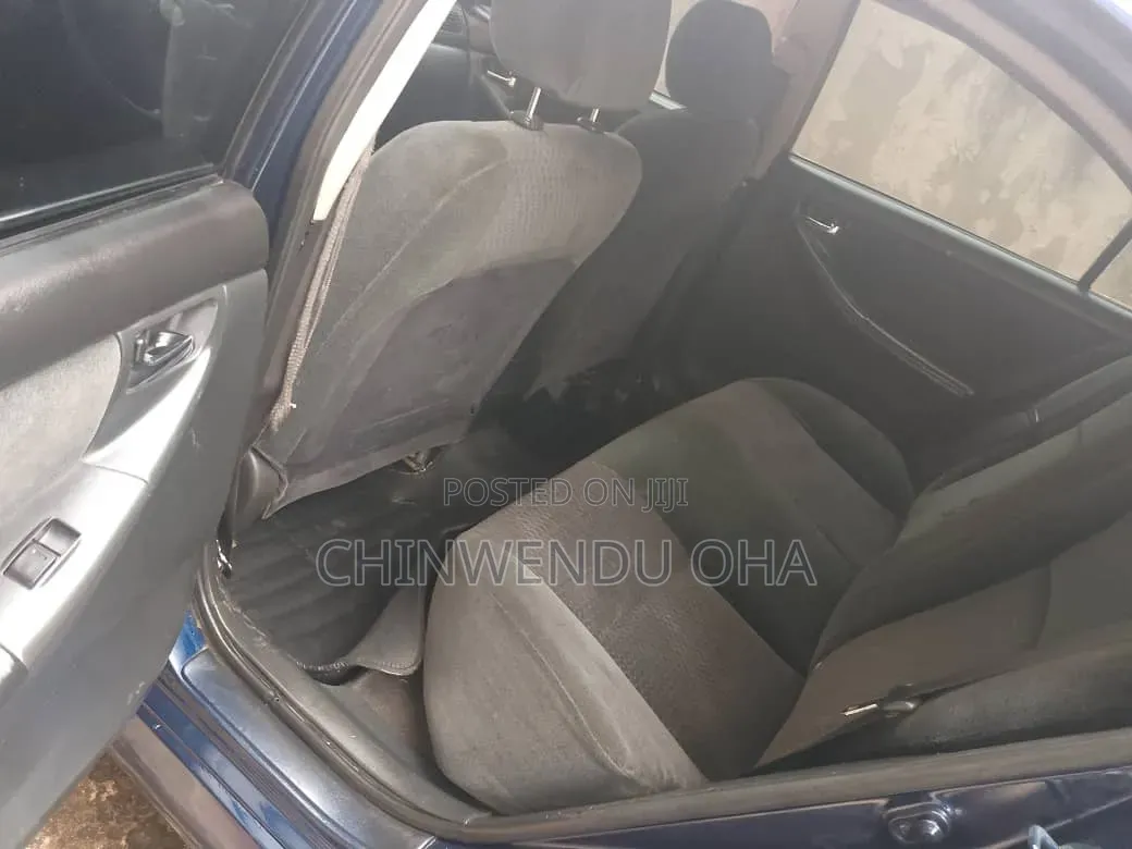 Toyota Corolla 2005 Blue